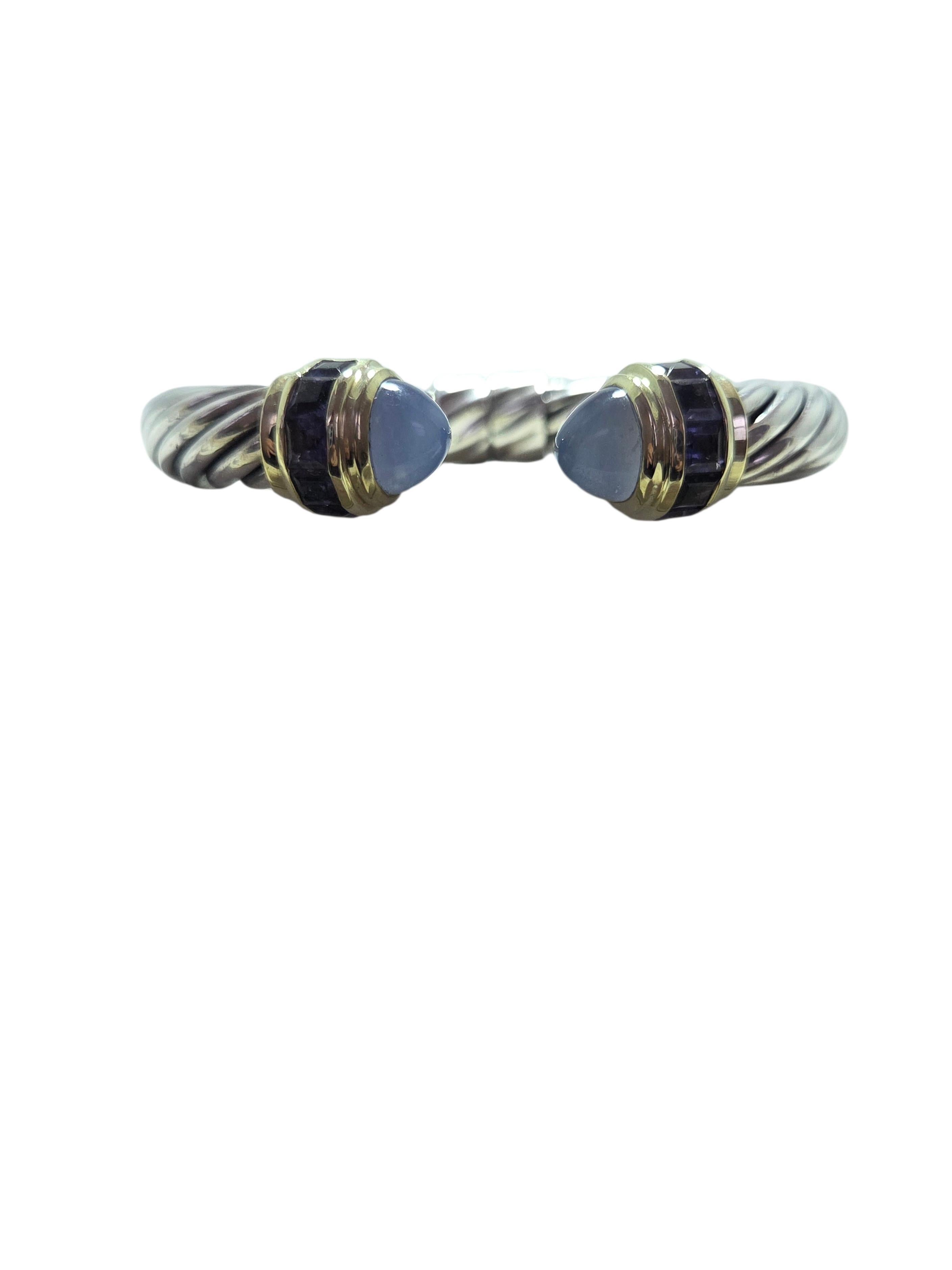 David Yurman - Bracelet manchette en fil de fer et or jaune 14K avec améthyste Renaissance

Montrez votre goût exquis pour la mode avec ce bracelet David Yurman Cable. Il est magnifiquement réalisé en argent sterling avec des pierres précieuses