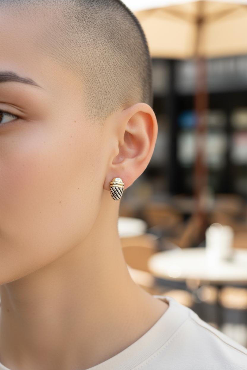 David Yurman Sterling 14K Yellow Gold Shrimp Cable Earrings #24024 (Boucles d'oreilles en forme de crevettes en or jaune) Pour femmes en vente