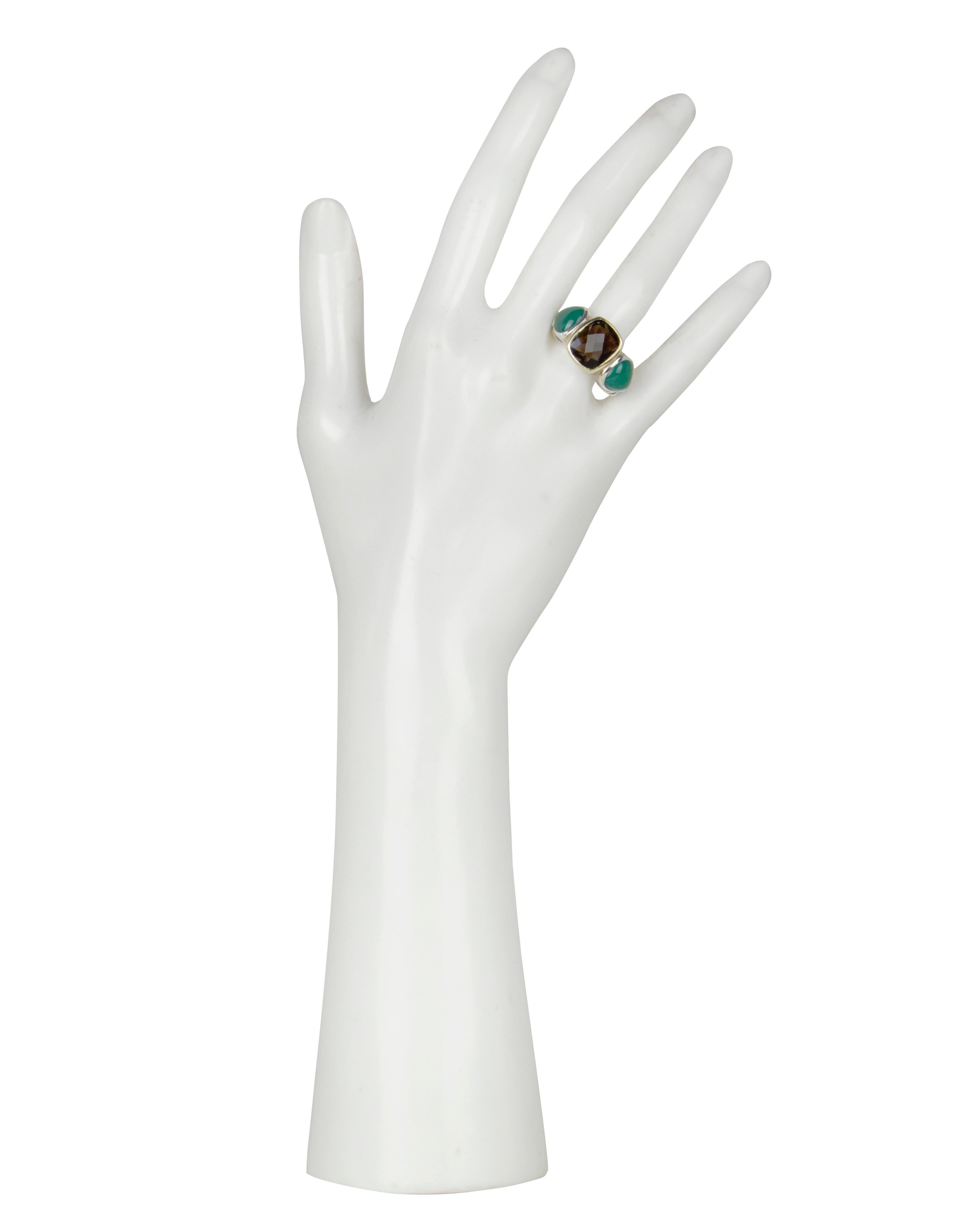David Yurman Sterling Silver & 18k Yellow Gold Green Onyx & Smokey Quartz 3 Stone Ring

Materials: Sterling silver and yellow gold with green onyx and smokey quartz stones
Hallmarks: DY 925 750
Overall Condition: Excellent
Includes: David Yurman