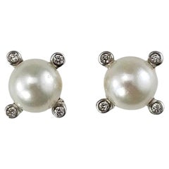 Pendientes de botón de David Yurman en plata de ley y oro amarillo de 14 quilates con diamantes y perlas, n.º 25713