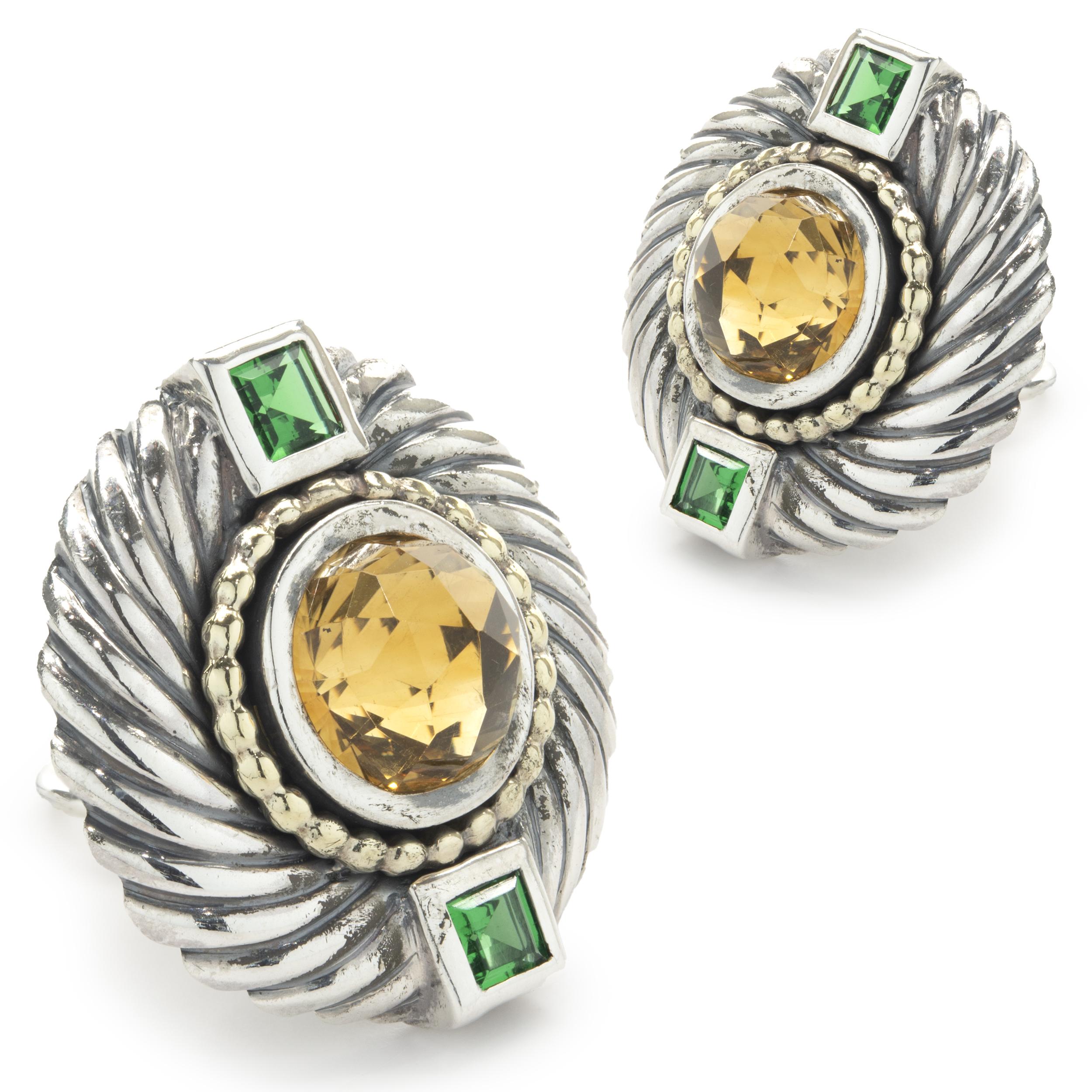 Designer: David Yurman
Material: sterling silver / 14 Karat Yellow gold
Dimensions: earrings measure 27mm wide
Weight: 22.47 grams
