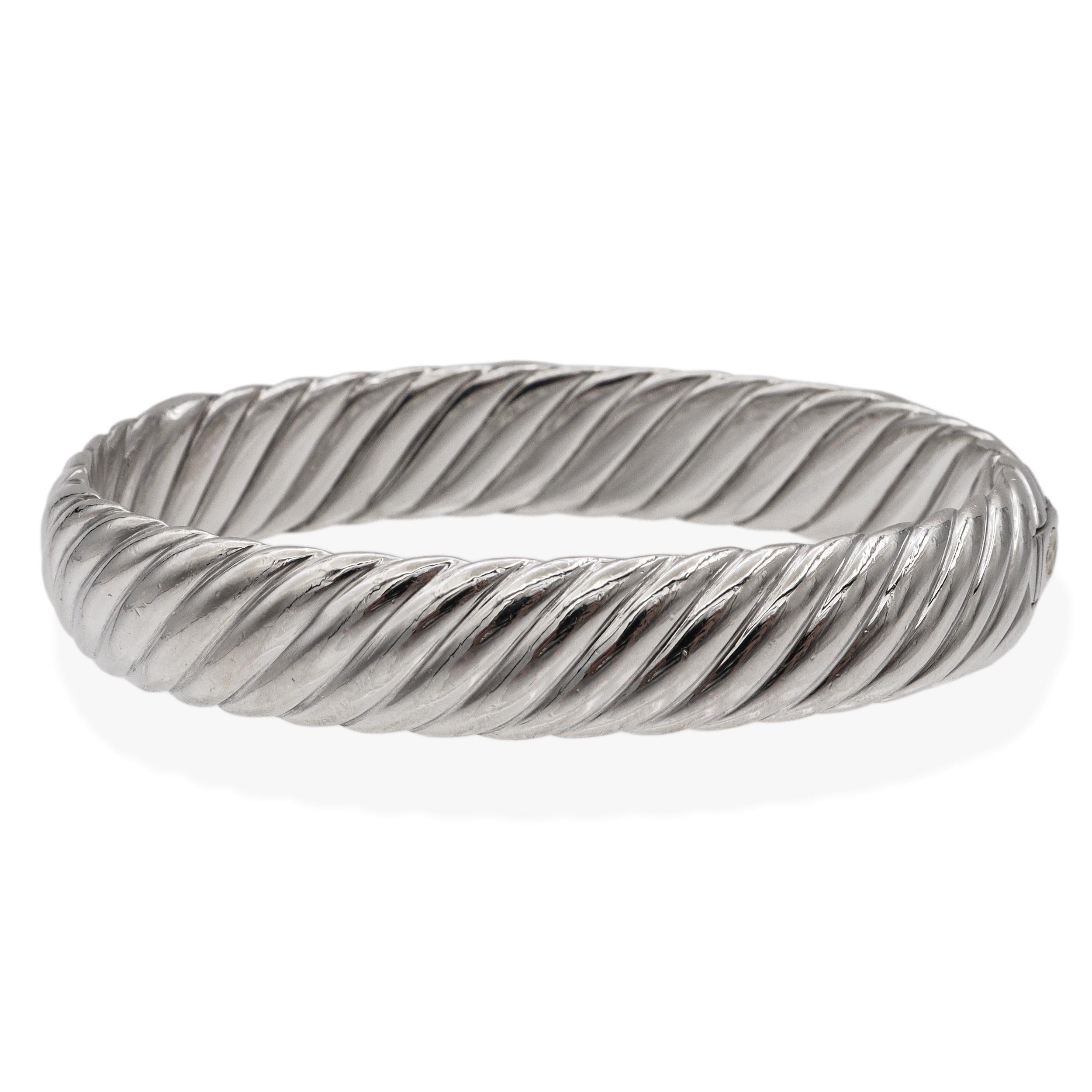 da uomo o donna David Yurman Bracciale con cavo in argento sterling e oro giallo 18 carati con onice nero in vendita