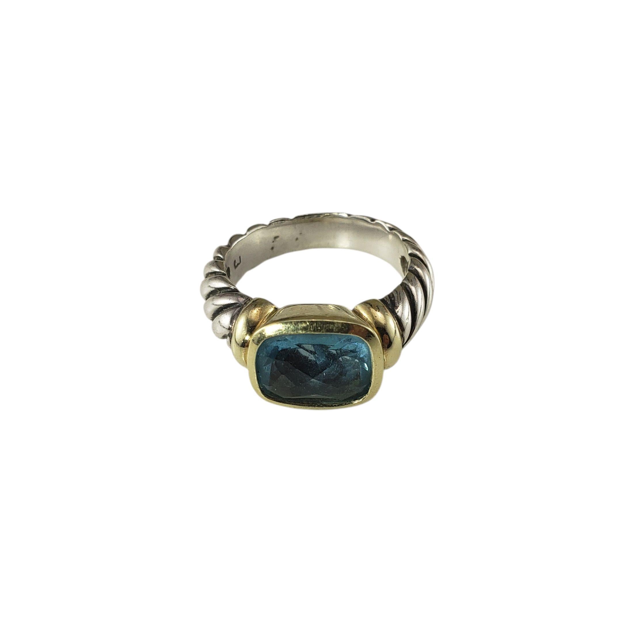 David Yurman Anello Noblesse in argento sterling e oro giallo 18 carati misura 6

Un intramontabile design David Yurman, questo anello presenta un sorprendente topazio blu ovale incastonato in oro giallo 14 carati sull'iconica fascia a cavo ritorto