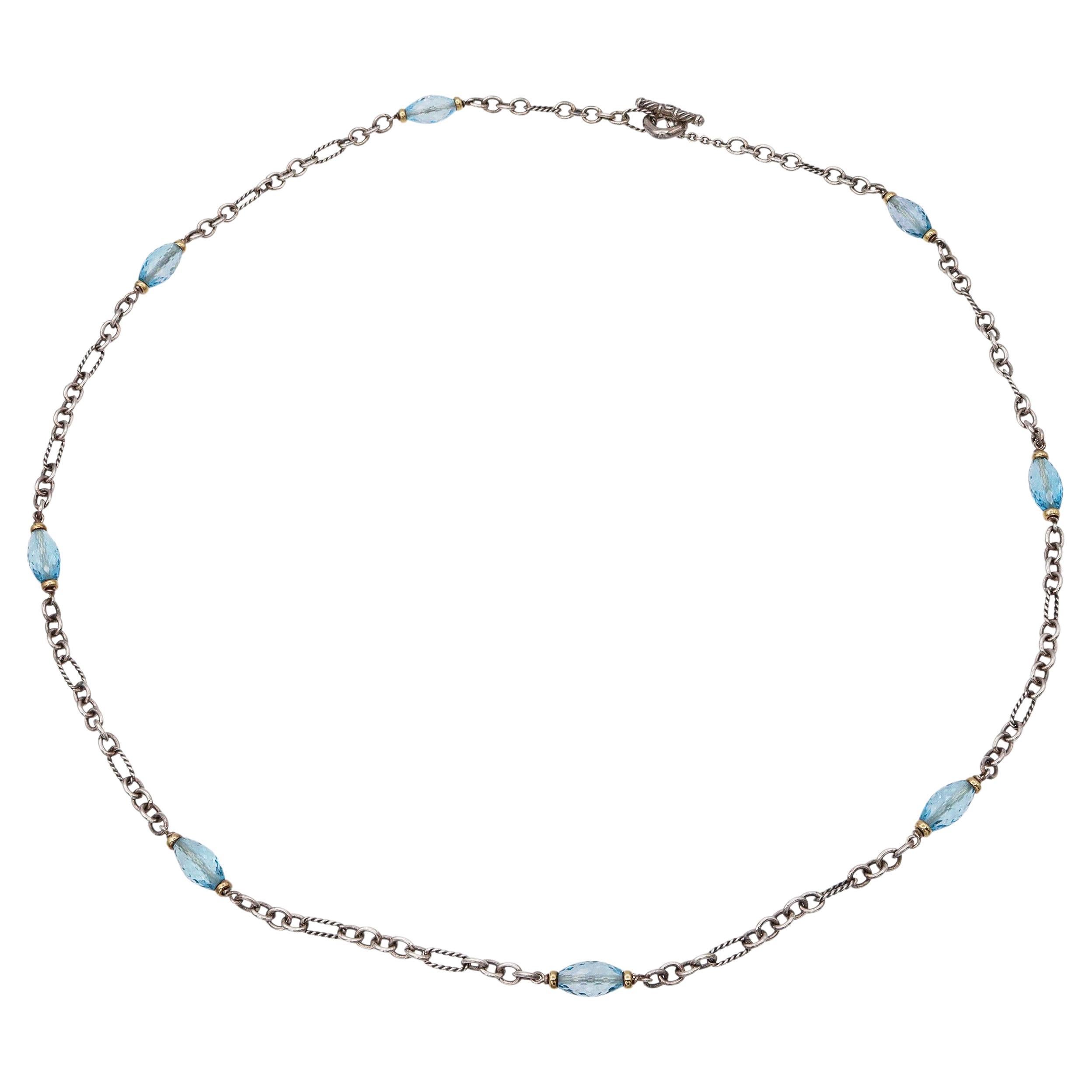 David Yurman Collar de estación de topacio de plata de ley y oro amarillo de 18 quilates. Este elegante collar muestra el diseño de eslabones de cable característico de Yurman en plata de ley, acentuado con detalles en oro amarillo de 18 quilates.