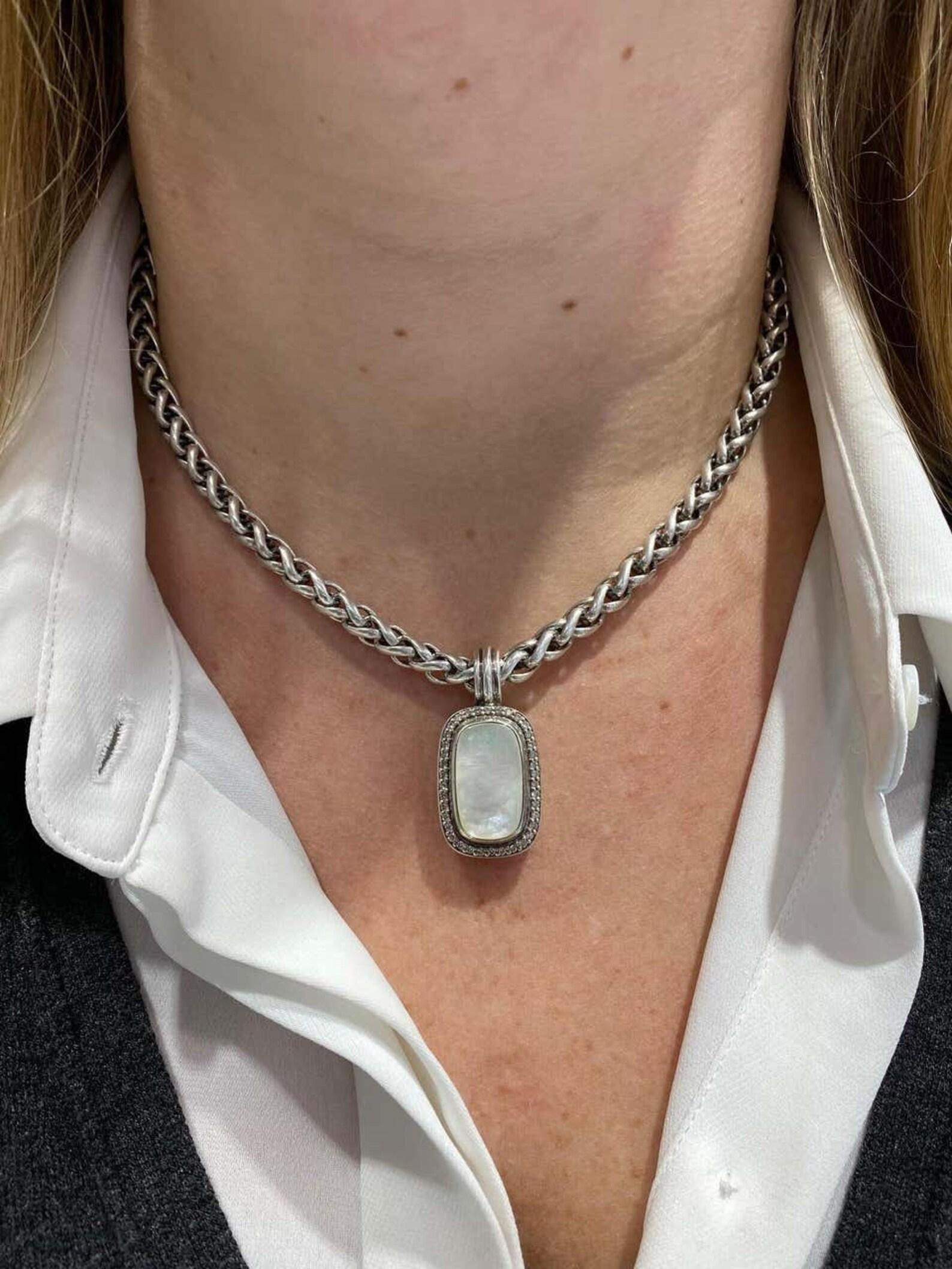 Women's David Yurman Sterling Silver Albion Diamond & Mother of Pearl Enhancer Necklace For Sale
