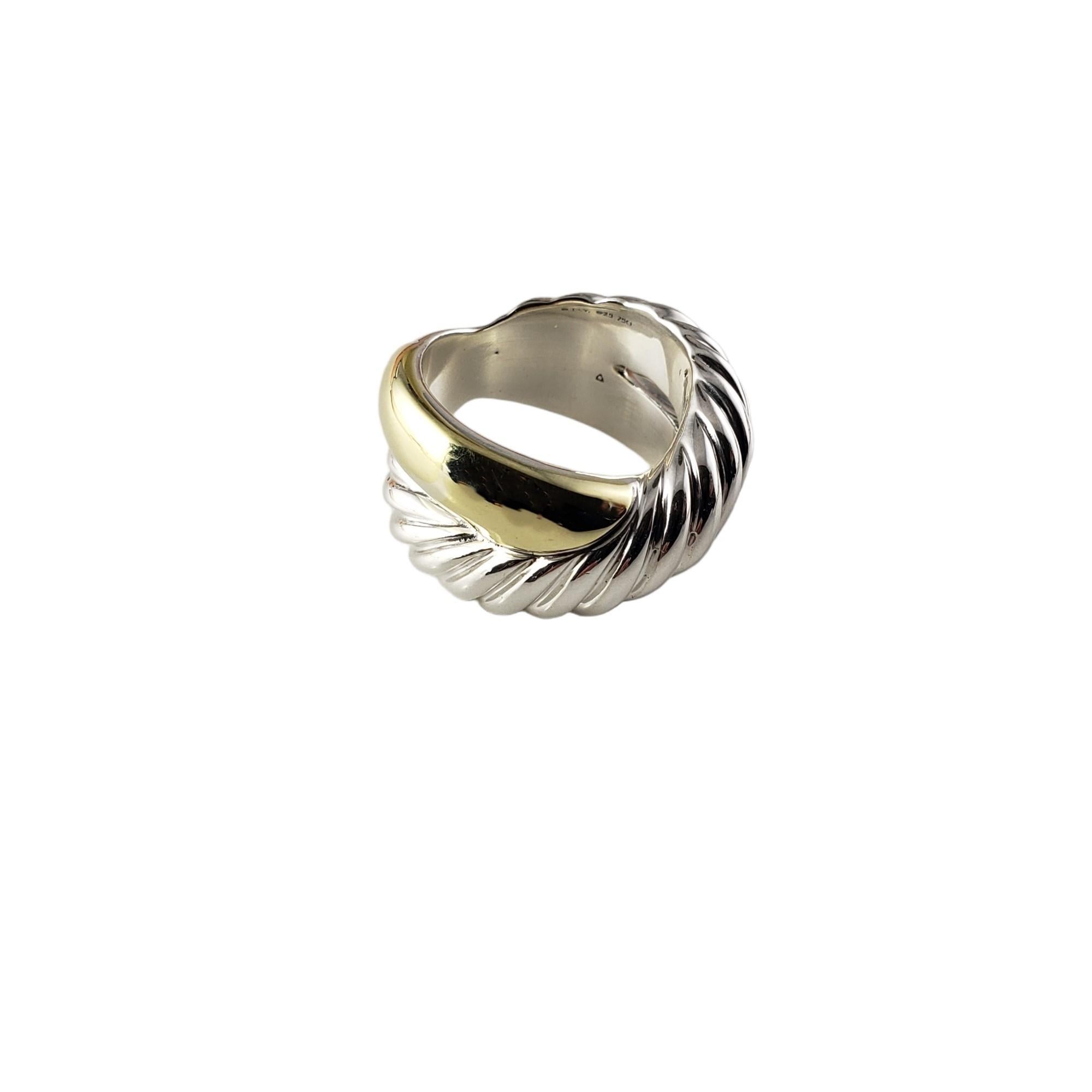 David Yurman Sterling Silver and 18K Yellow Gold Ring Size 6 #15399 Pour femmes en vente