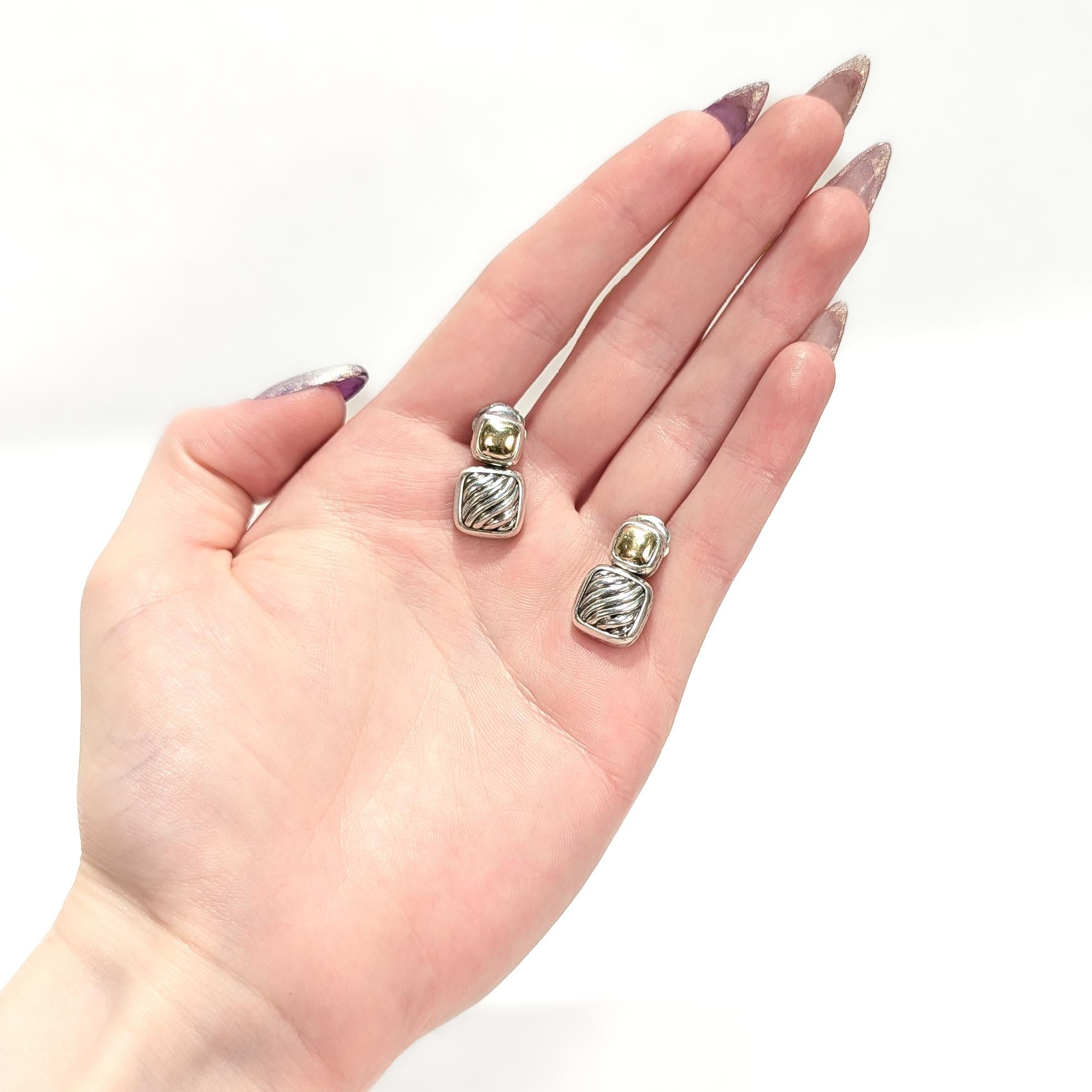Moderne David Yurman - Boucles d'oreilles pendantes en argent sterling et or 18 ct. en vente