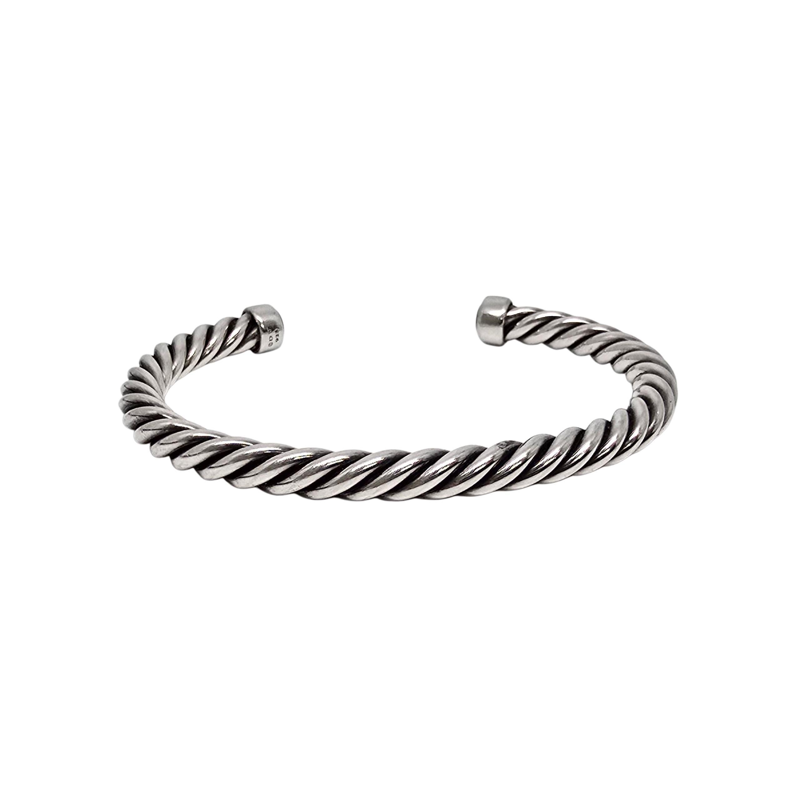 Cabochon David Yurman Sterling Silver Onyx Mens Cable Cuff Bracelet #22235 For Sale
