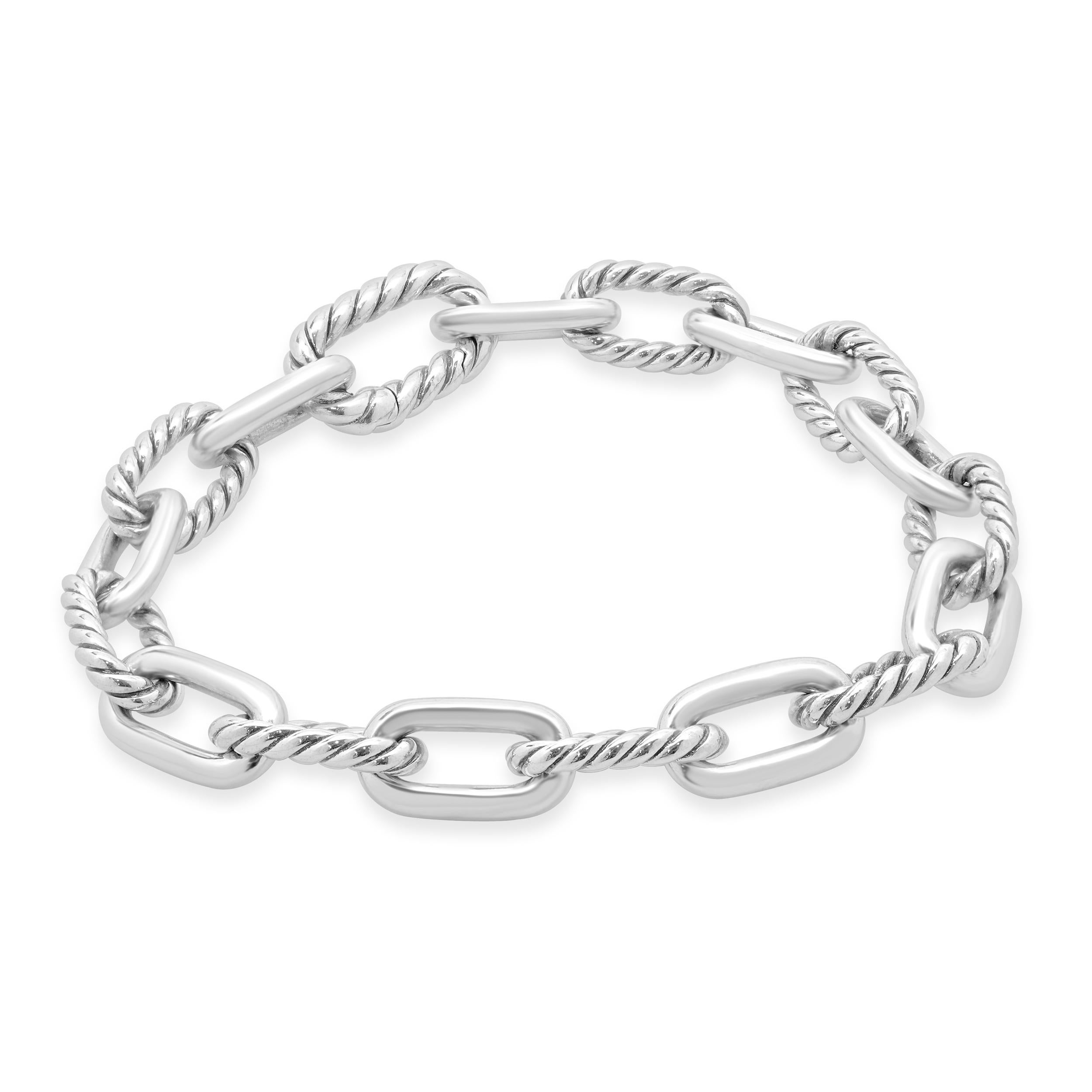 Designer: David Yurman
Material: sterling silver
Dimensions: bracelet measures 7.5-inches 
Weight: 26.98 grams
