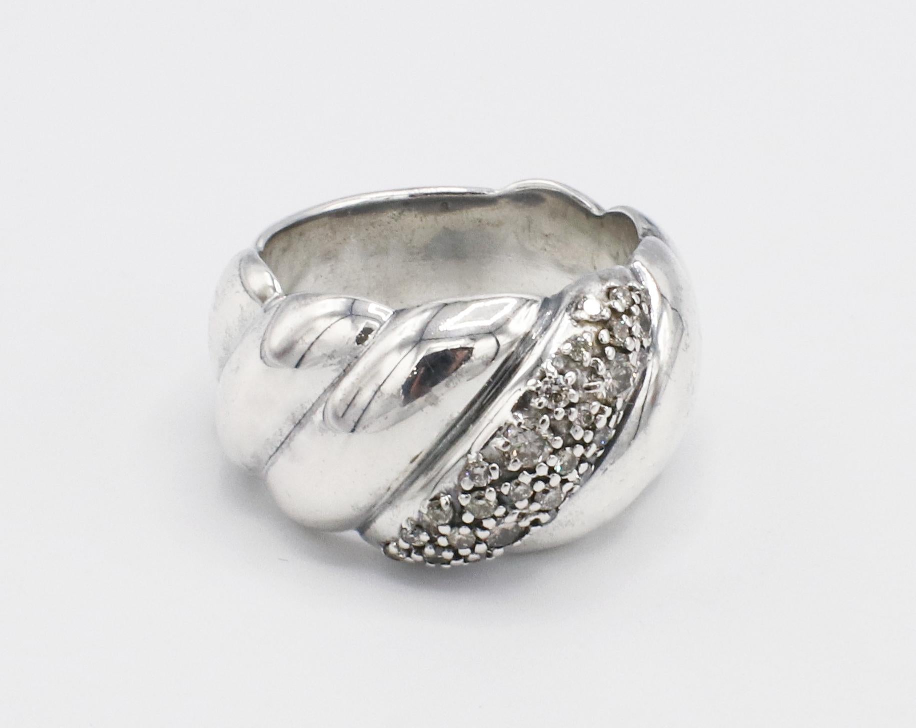 David Yurman Sterlingsilber-Diamant-Ring mit geformtem Kabel  (Moderne) im Angebot
