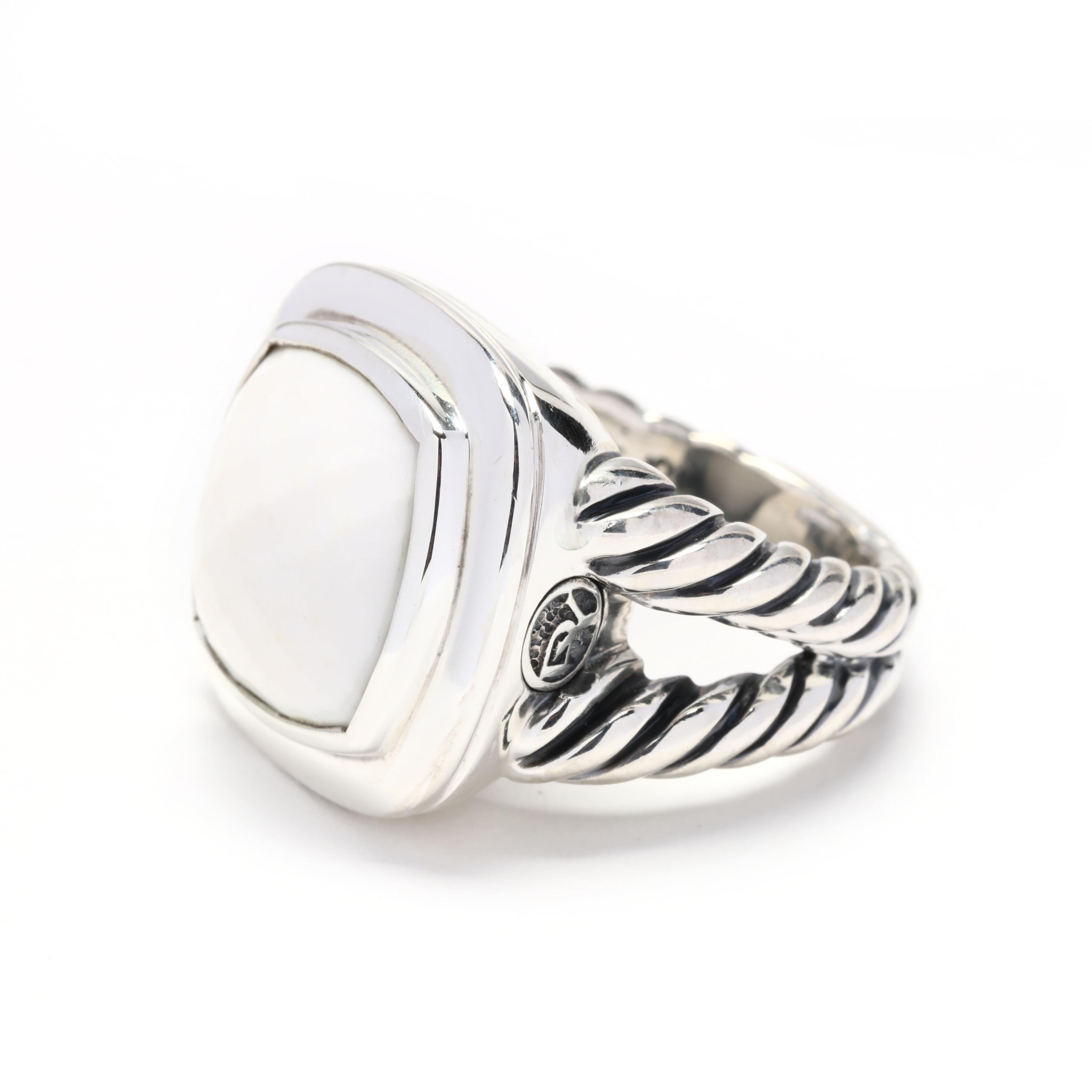 A David Yurman sterling silver white agate Albion ring. This ring features a bezel set, faceted cushion cut white agate stone with a cable motif split shank.



Stones:

- white agate, 1 stone

- checkerboard cushion cut

- 13.5 mm



Ring Size