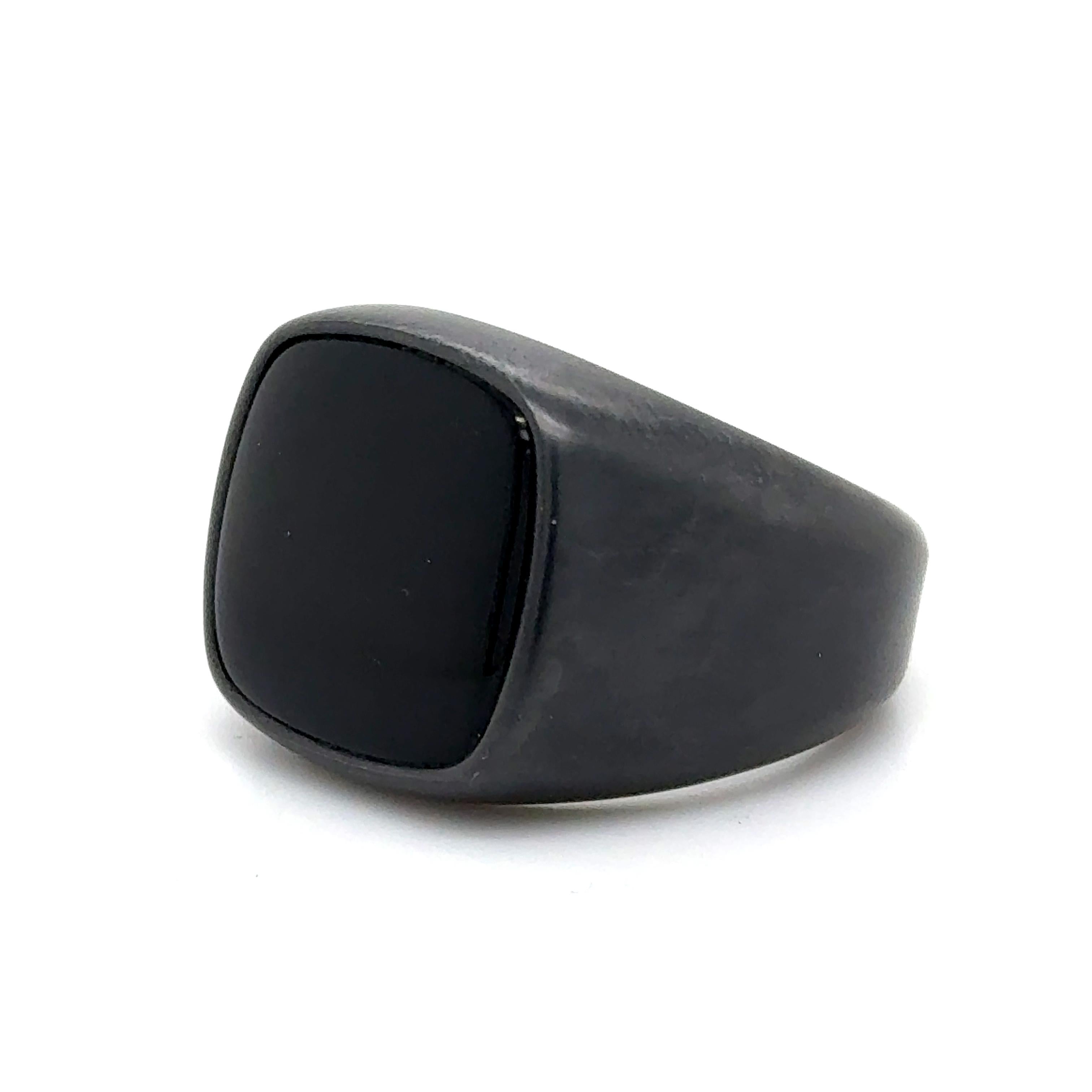 Cabochon David Yurman Streamline Signet Ring in Black Titanium with Black Onyx Gemstone