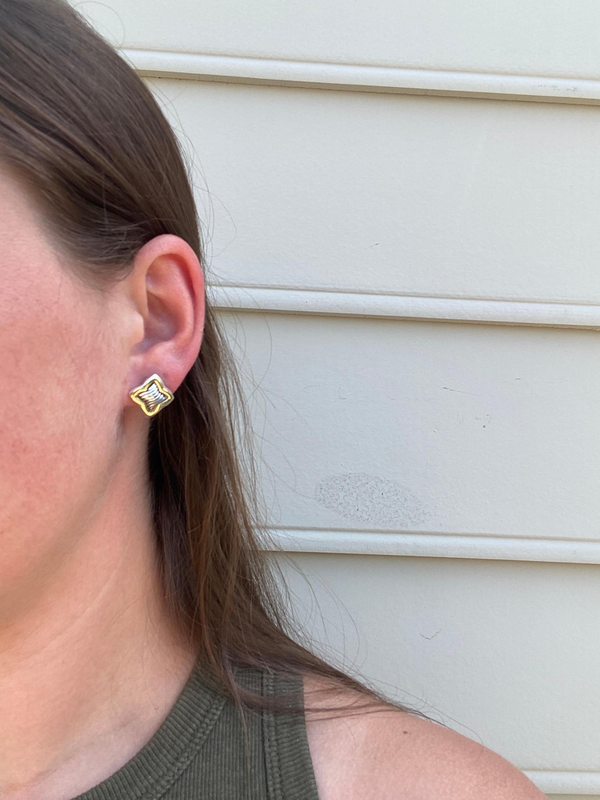 David Yurman Stud Earrings, Sterling Silver 18k Yellow Gold, Longueur .5 Inches en vente 1