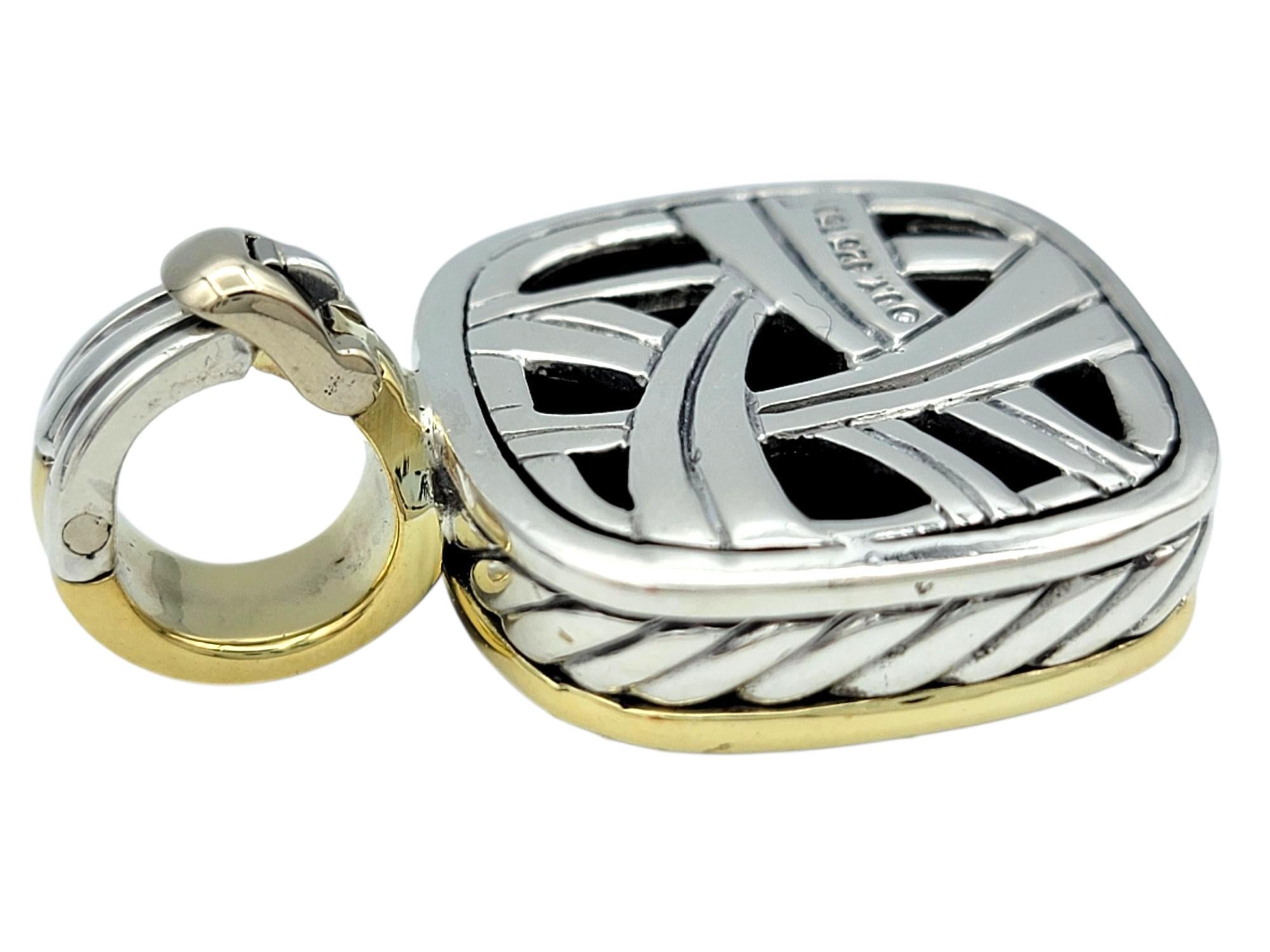 David Yurman Thoroughbred Pendant with Diamonds Silver and 18 Karat Yellow Gold Corte redondo en venta