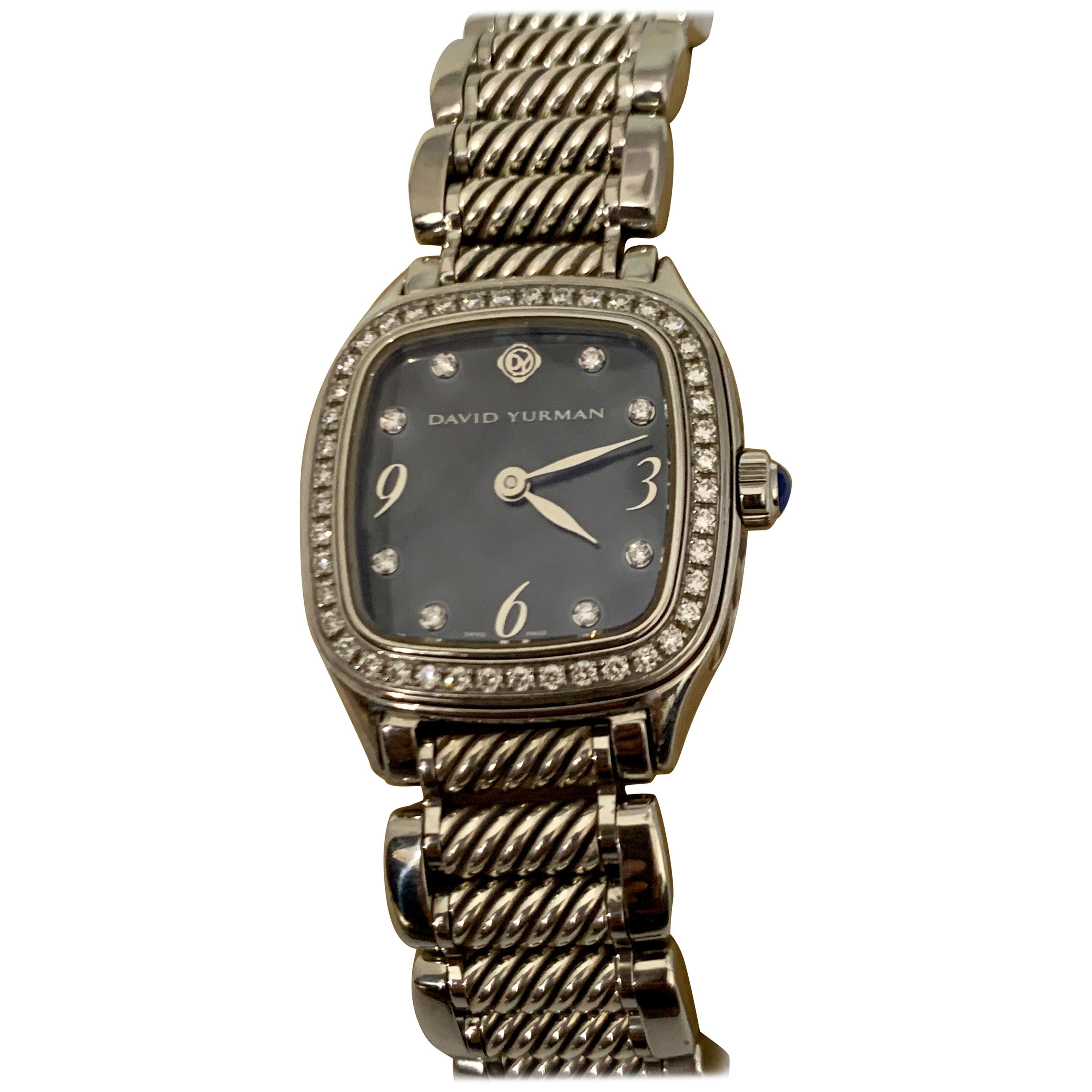 David Yurman Montre Thoroughbred Face en acier inoxydable, quartz et diamants avec lunette MOP