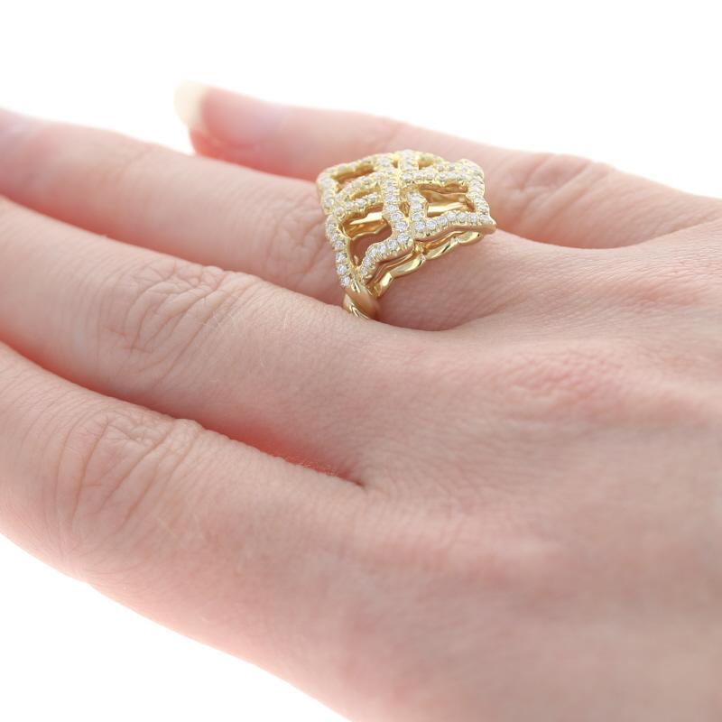 Round Cut David Yurman Venetian Quatrefoil Diamond Cocktail Ring, Yellow Gold 18k .45ctw