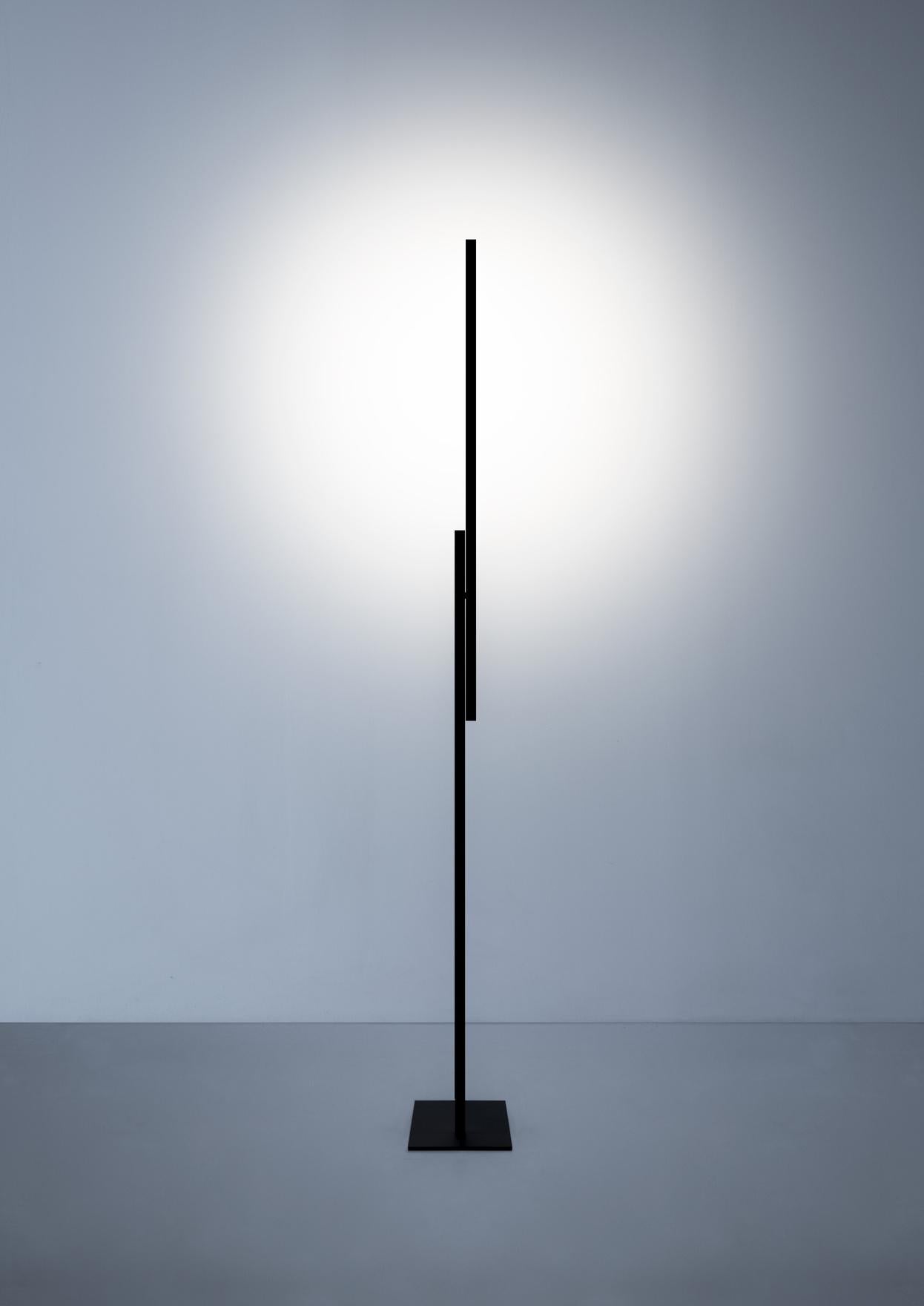 Metal Davide Groppi HASHI floor lamp in Matt Gold by Federico Delrosso For Sale