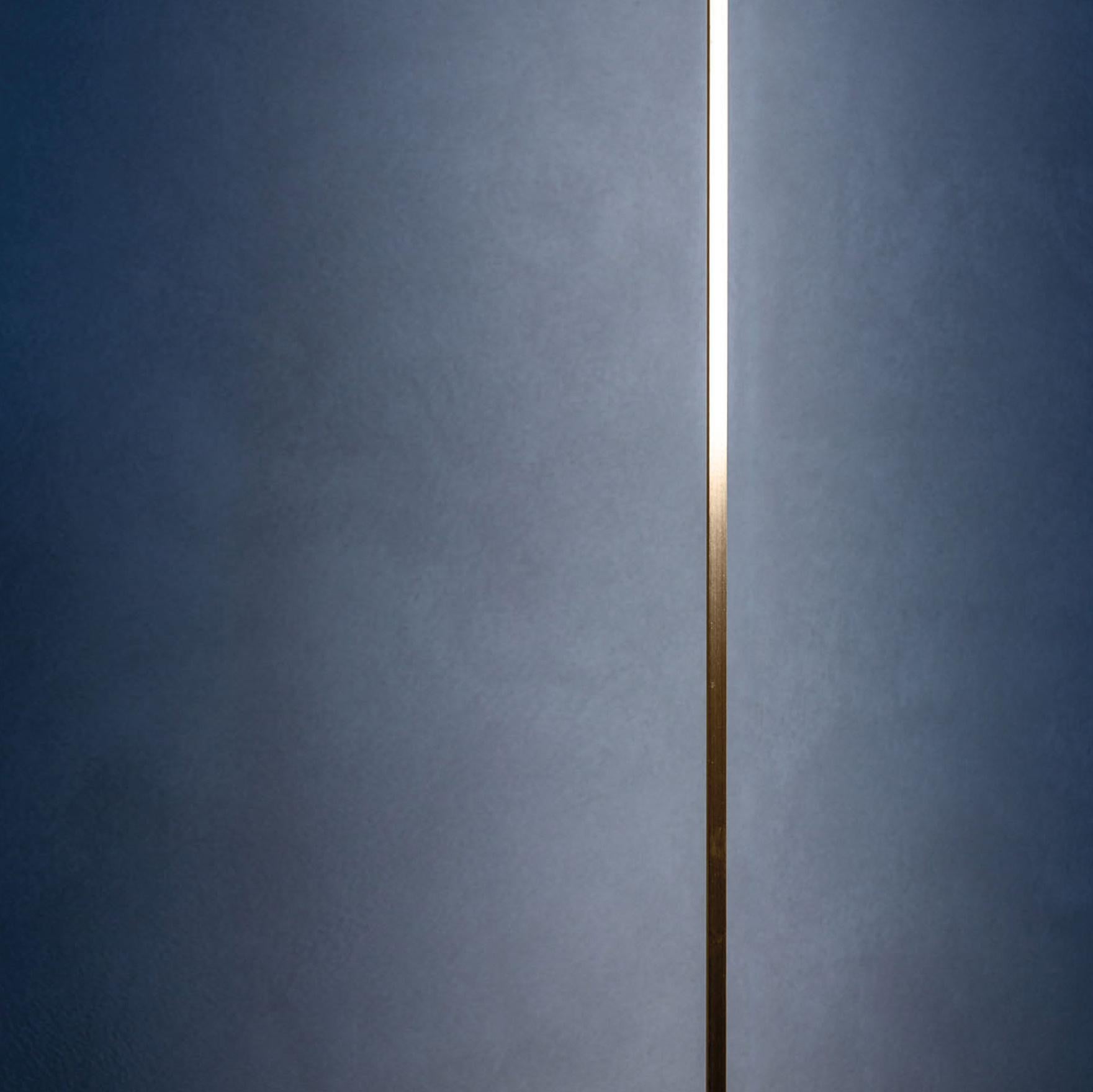 Contemporary Davide Groppi MASAI floor lamp in Brushed Brass by  Maurizio Mancini  For Sale