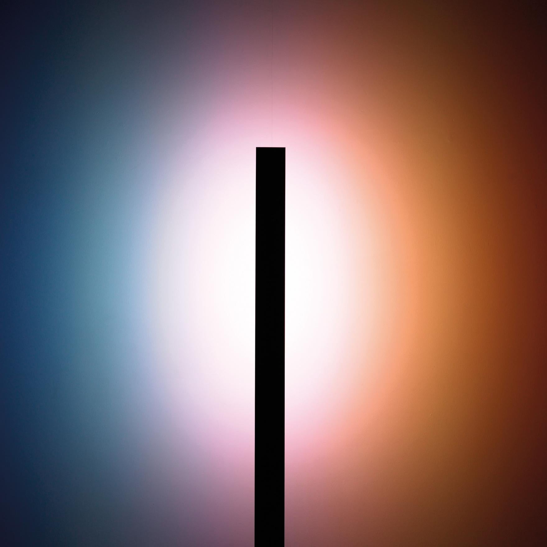 XXI secolo e contemporaneo Lampada da terra MOVIE di David Groppi in bianco opaco di Omar Carraglia in vendita