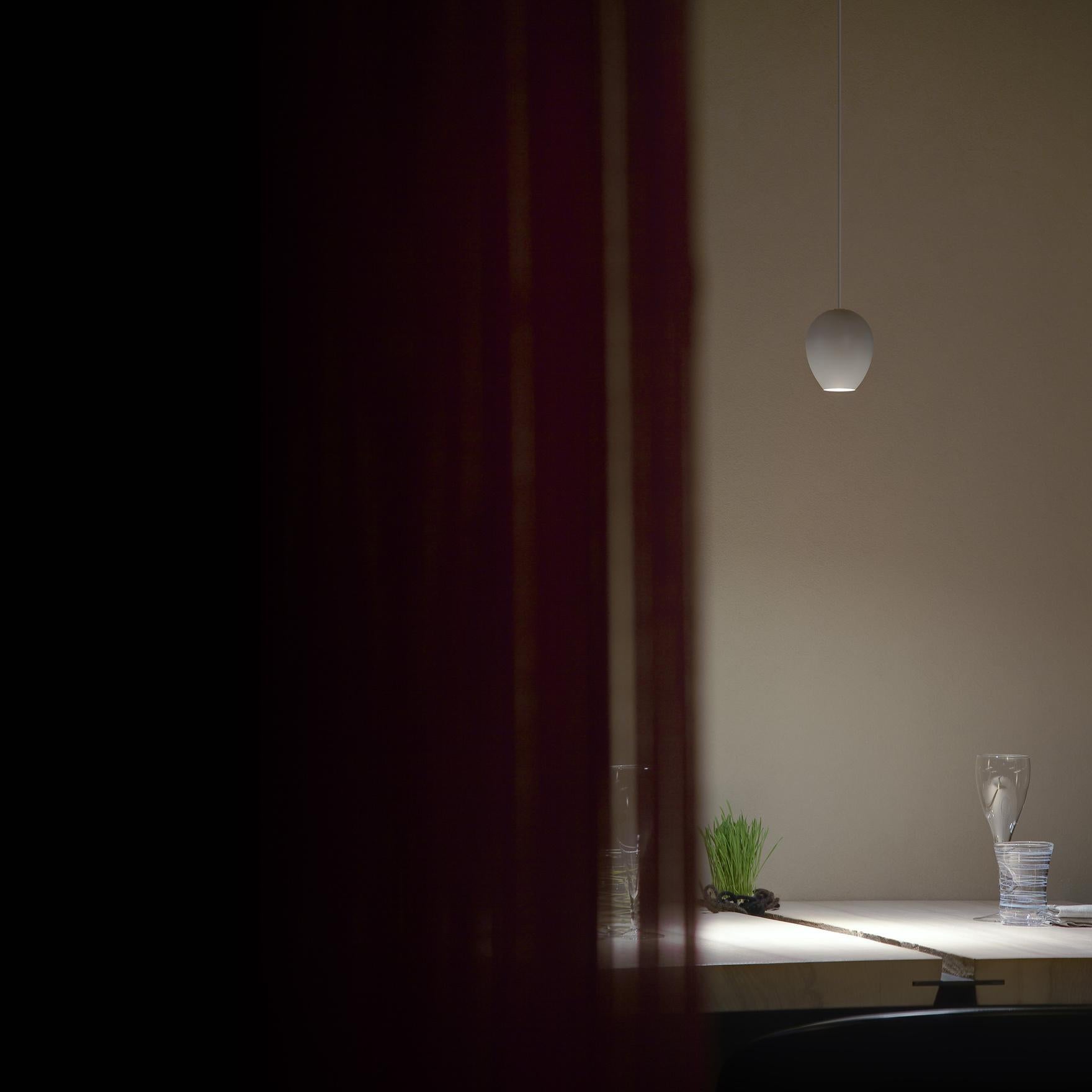 Davide Groppi OVO pendant lamp by Massimiliano Alajmo - Raffaele Alajmo In New Condition For Sale In Brooklyn, NY