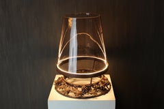 Lampada da tavolo Davide Moretto "Effusione tra Rose ed Uva" in corten e vetro di Murano