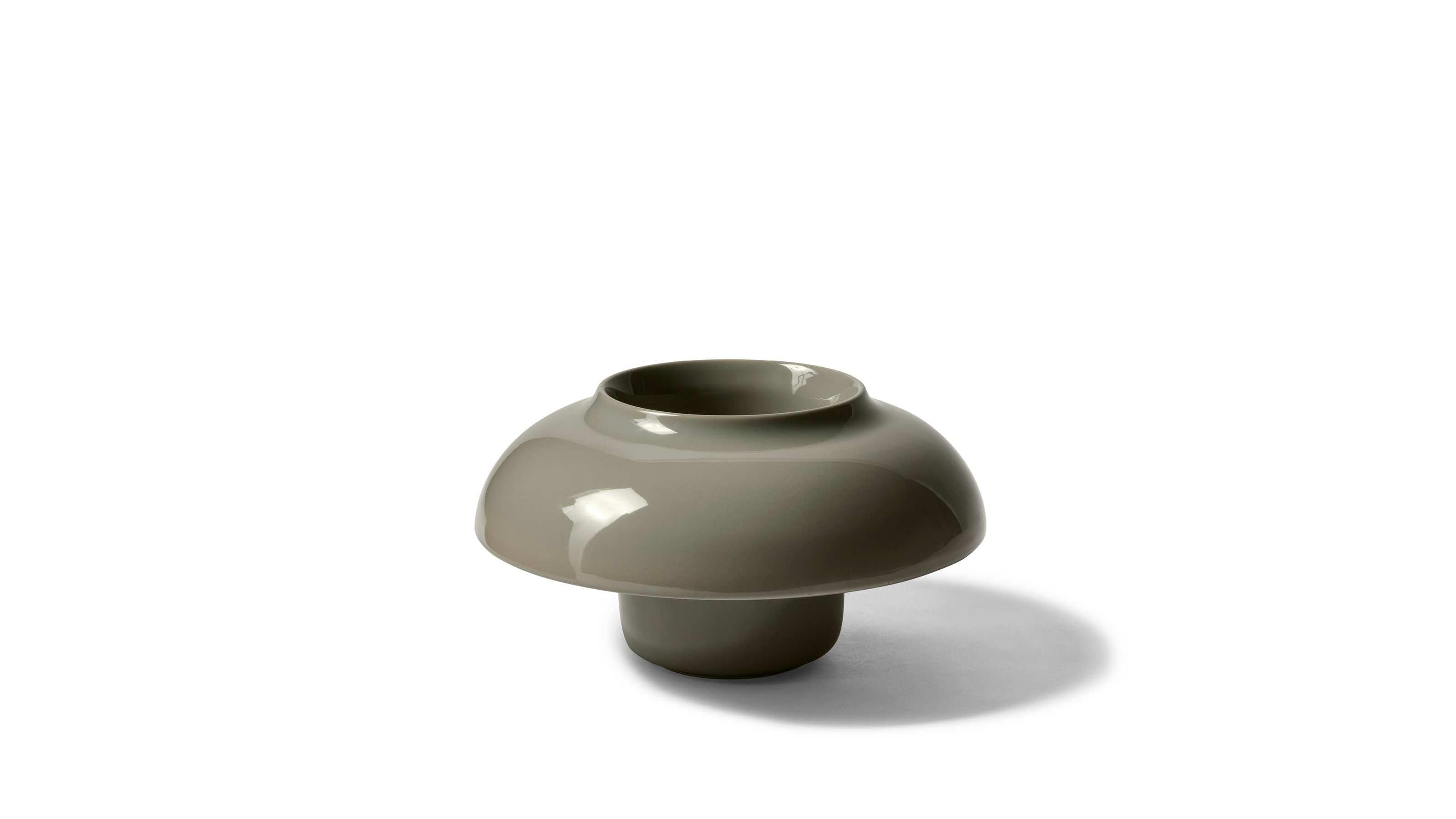 Italian Davide Oldani Attila Veres Torrecotta - Vase For Cassina For Sale