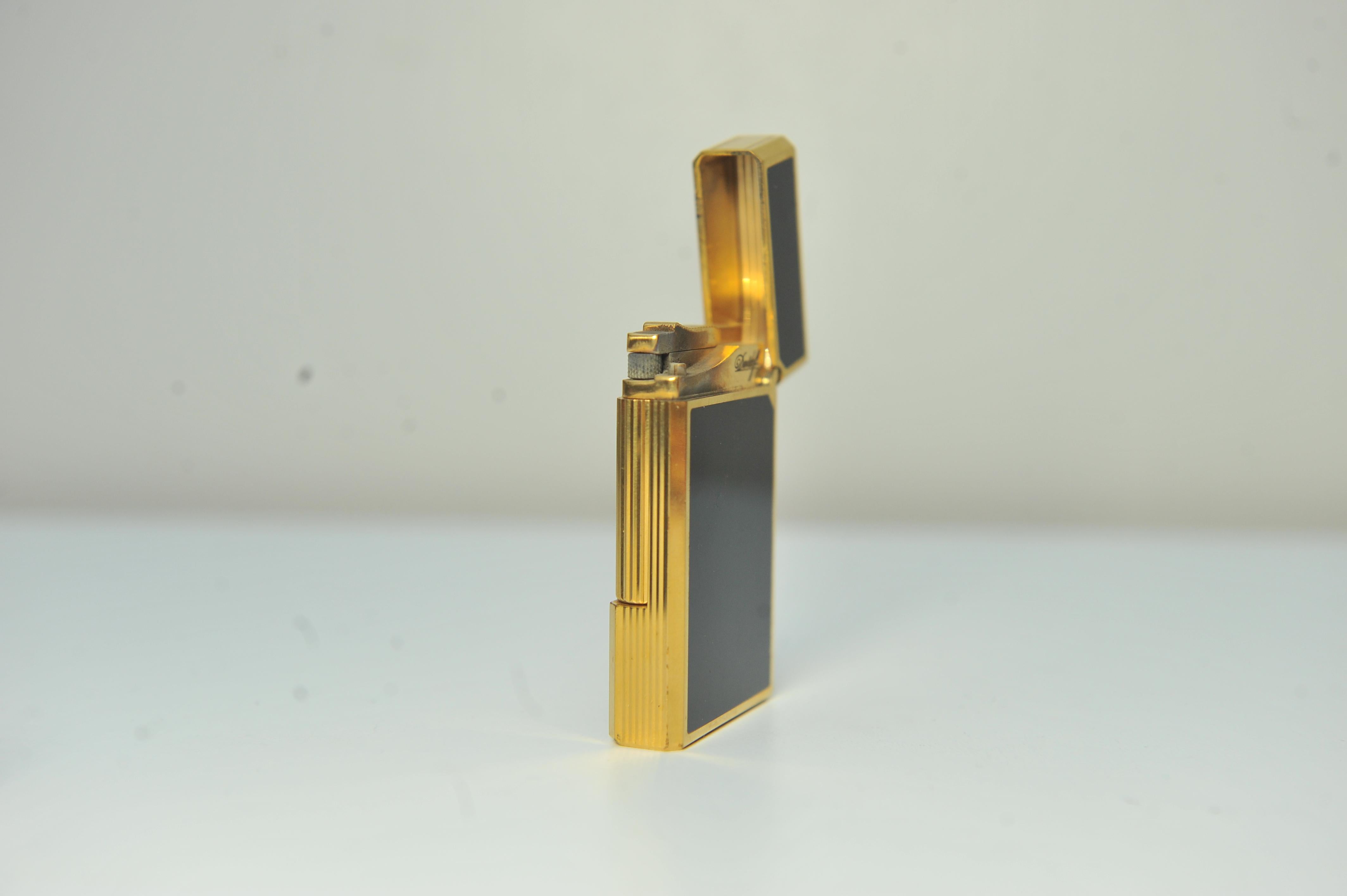 Davidoff Laque De Chine Pocket Cigarette Lighter Made in France Stamped 1E9DY06  For Sale 1