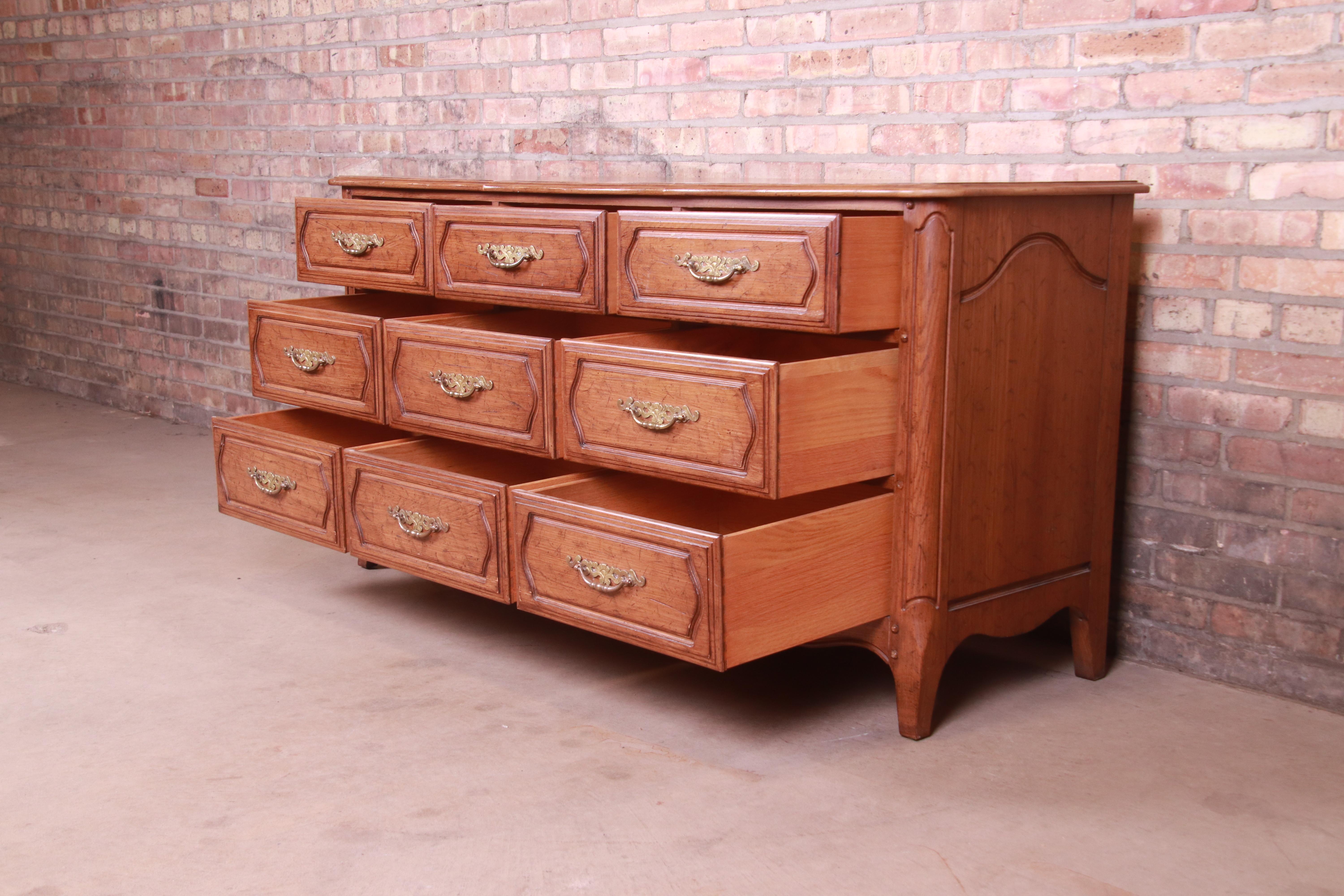 20th Century Davis Cabinet Company French Provincial Louis XV Triple Dresser or Credenza For Sale
