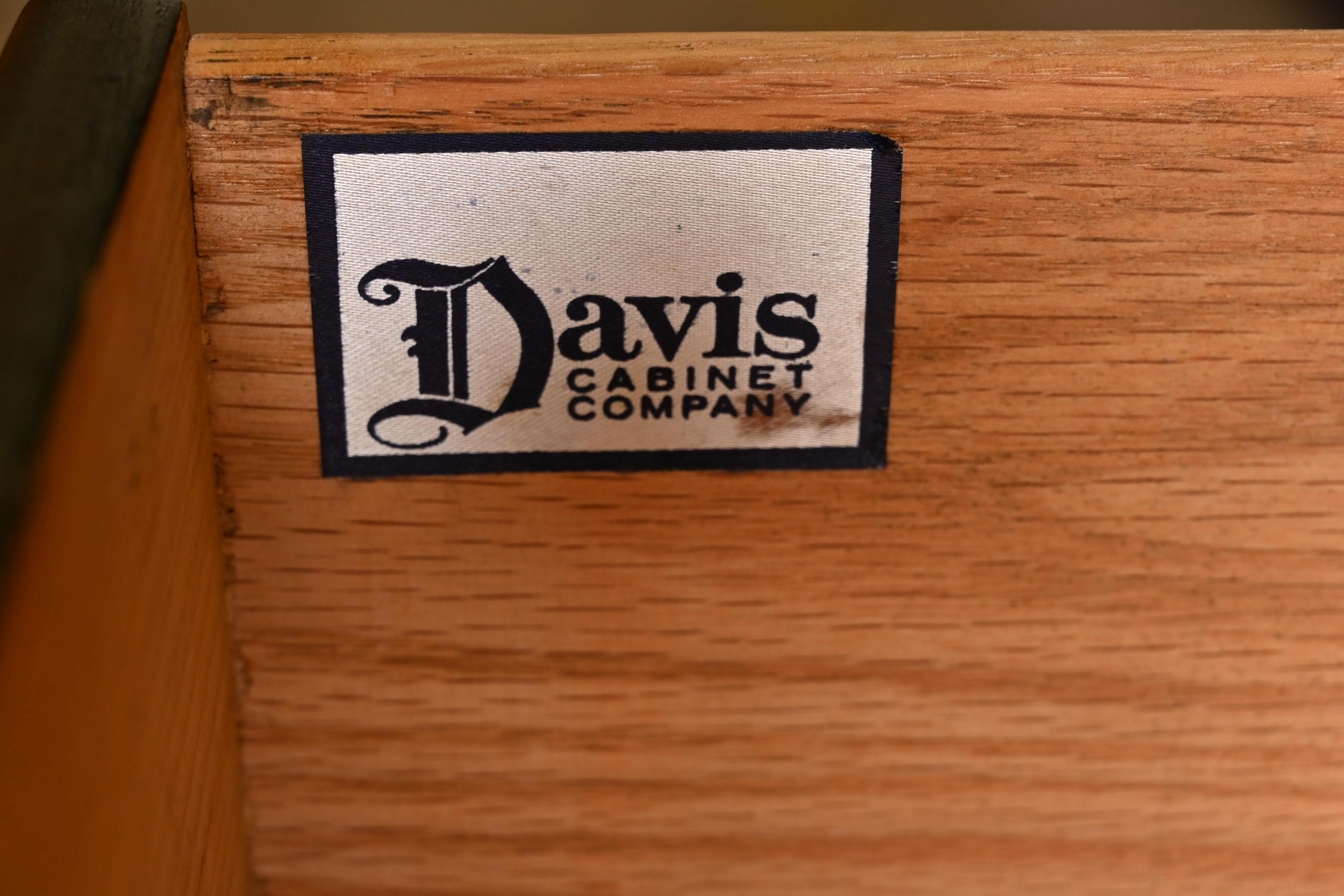 Davis Cabinet Company Mid-Century Hollywood Regency Chinoiserie Oak Dresser  2