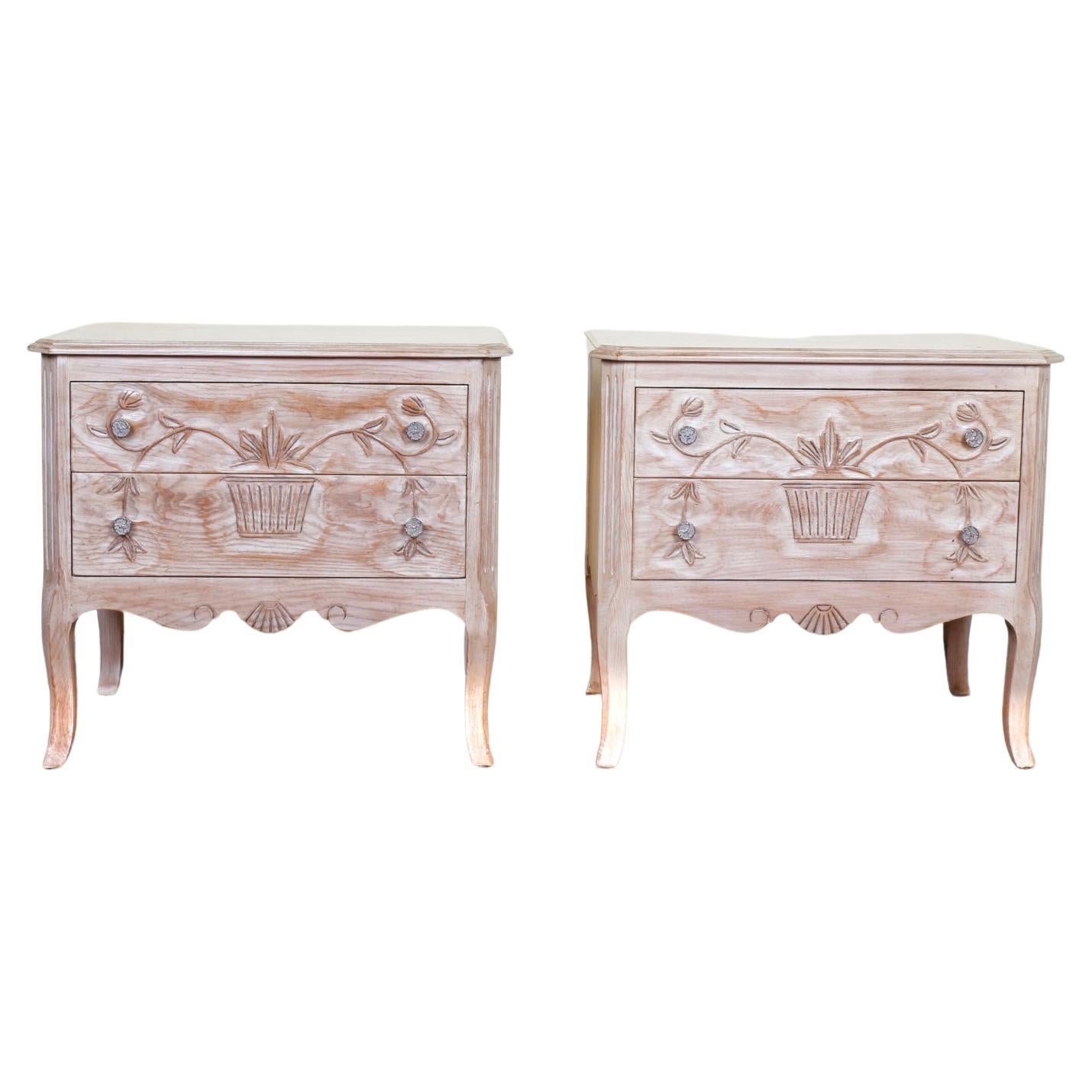Davis Cabinet Company Pair of Nightstands For Sale