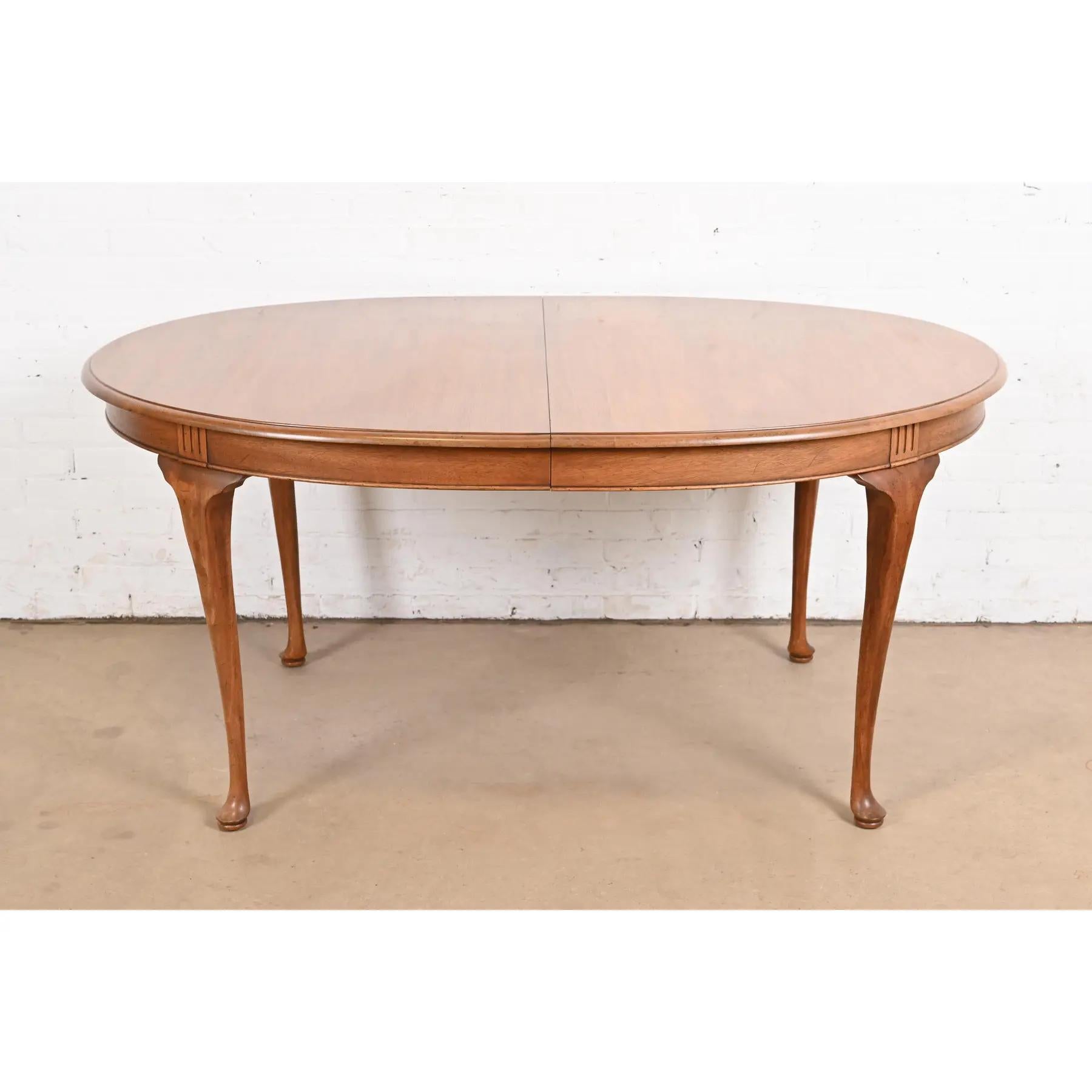 Davis Cabinet Company Queen Anne Solid Cherry Wood Extension Dining Table, 1960s 2