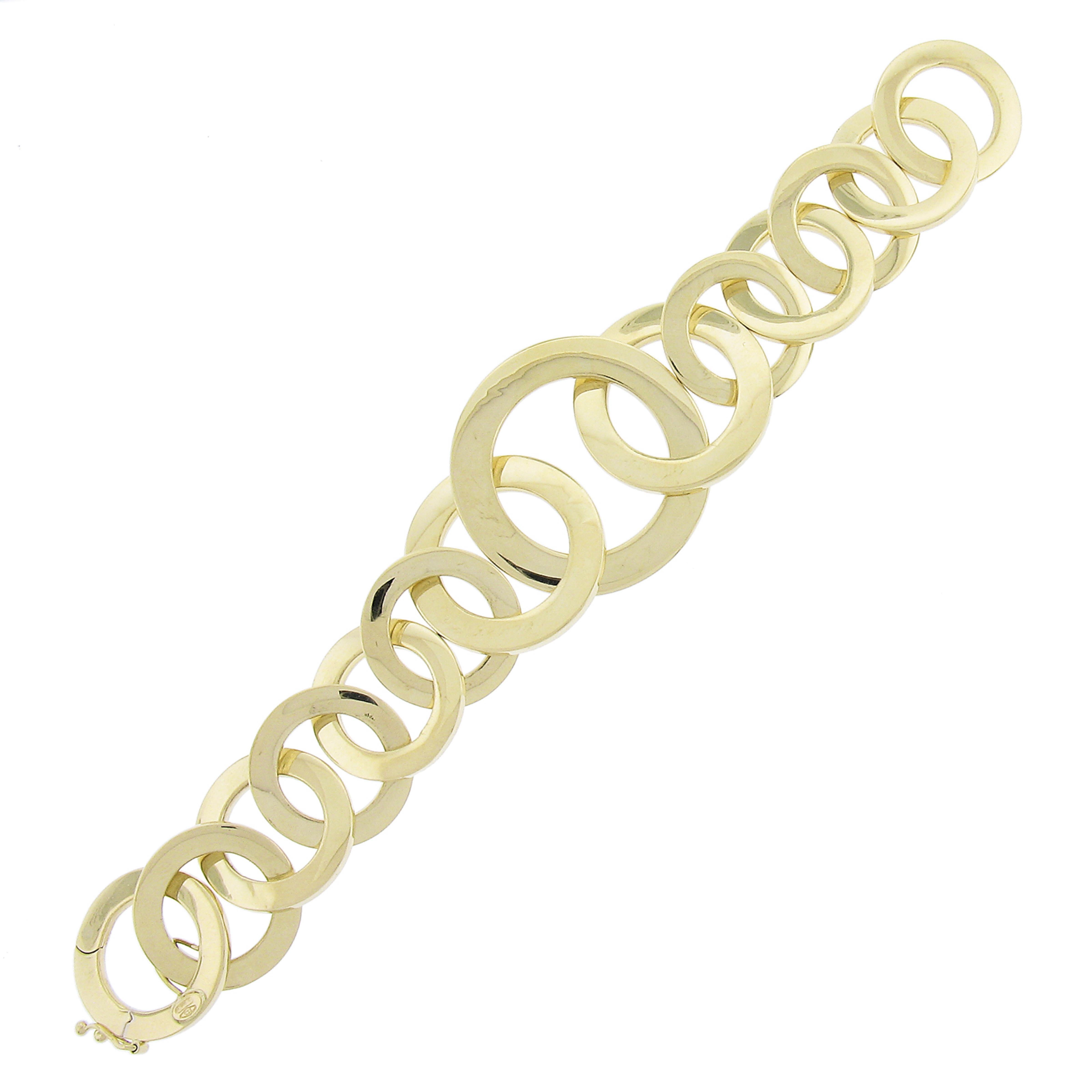 Davite & Delucchi 18k Yellow Gold Graduated Open Circle Statement Link Bracelet For Sale 1