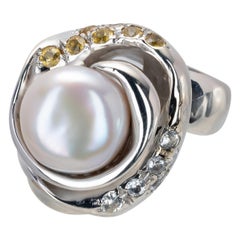 Fresh water Pearl and Sapphires Ring from d
Avossa Rêves d
Argent  Collection
