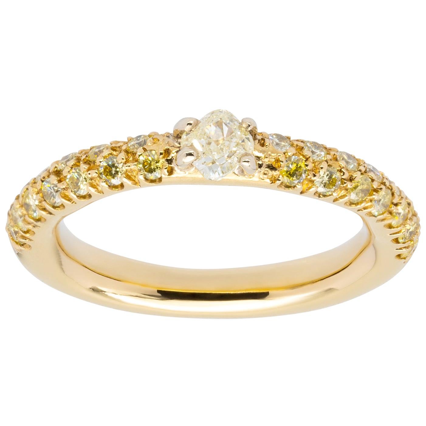 1.03 Carats of Fancy Natural Diamonds d'Avossa Sunshine Collection Ring For Sale