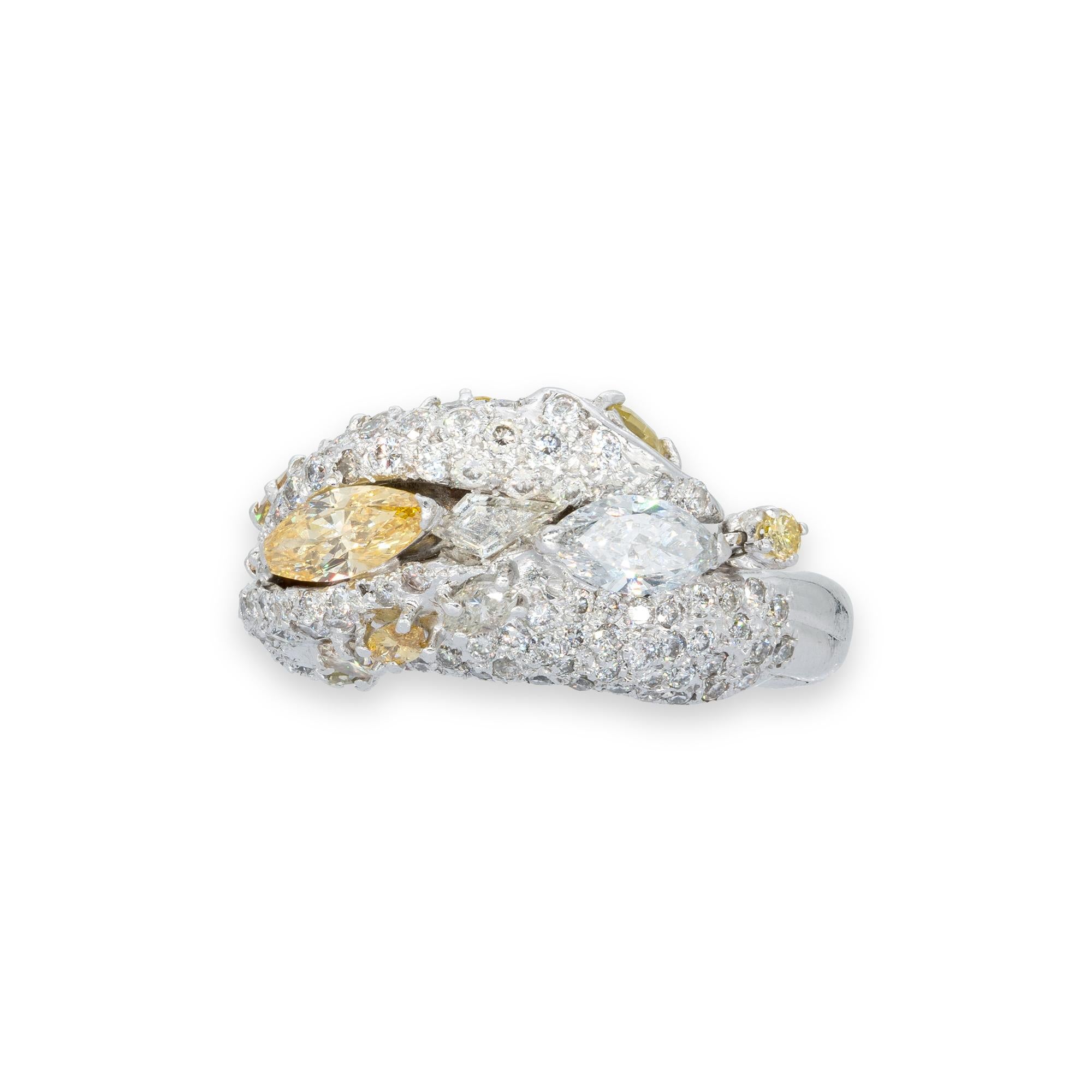 d'Avossa Ring with White and Fancy Yellow Marquise Cut Diamonds For Sale 2