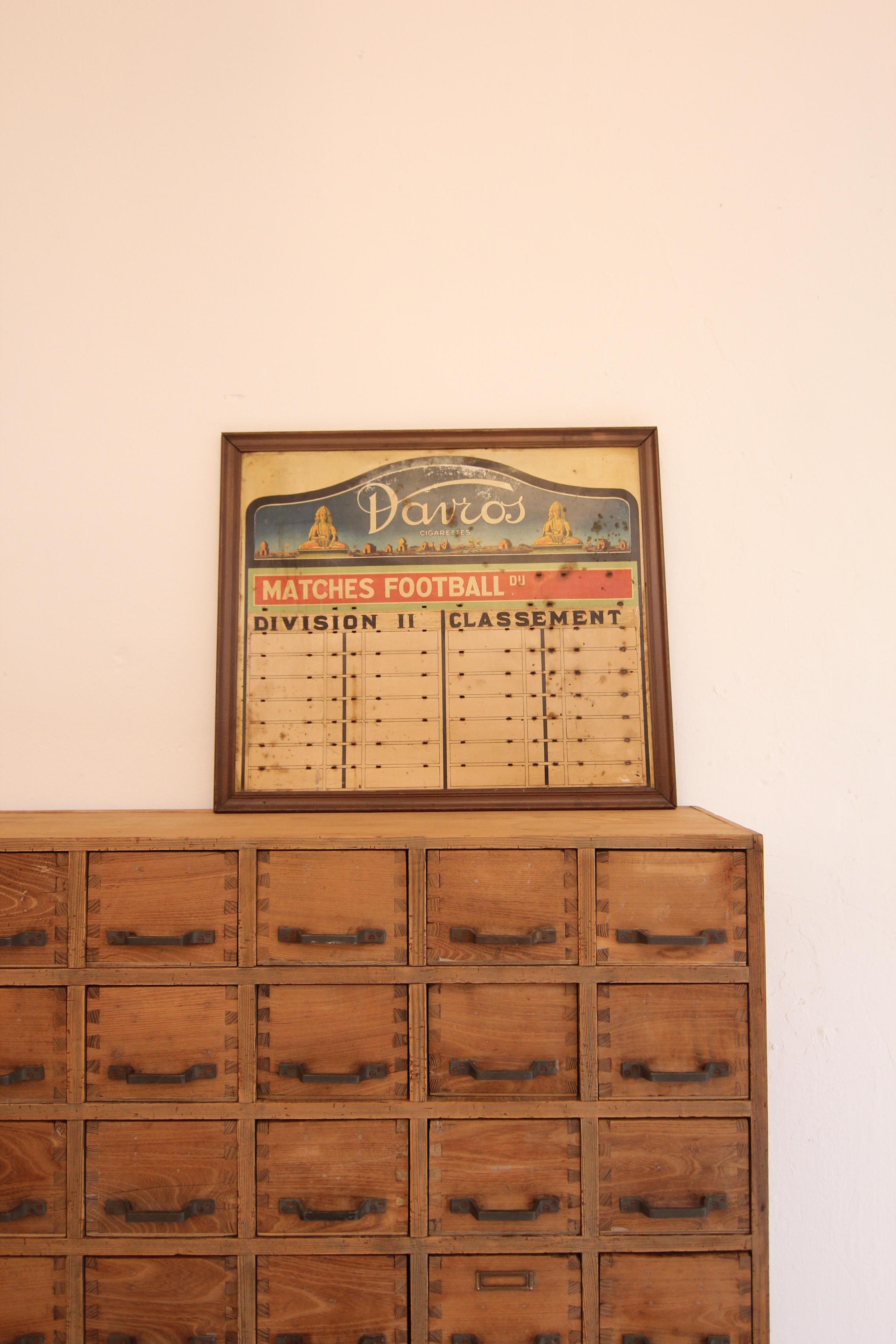 Davros Cigarettes Advertising Soccer Matches Schedule Sign, 1920´s-1950´s For Sale 7