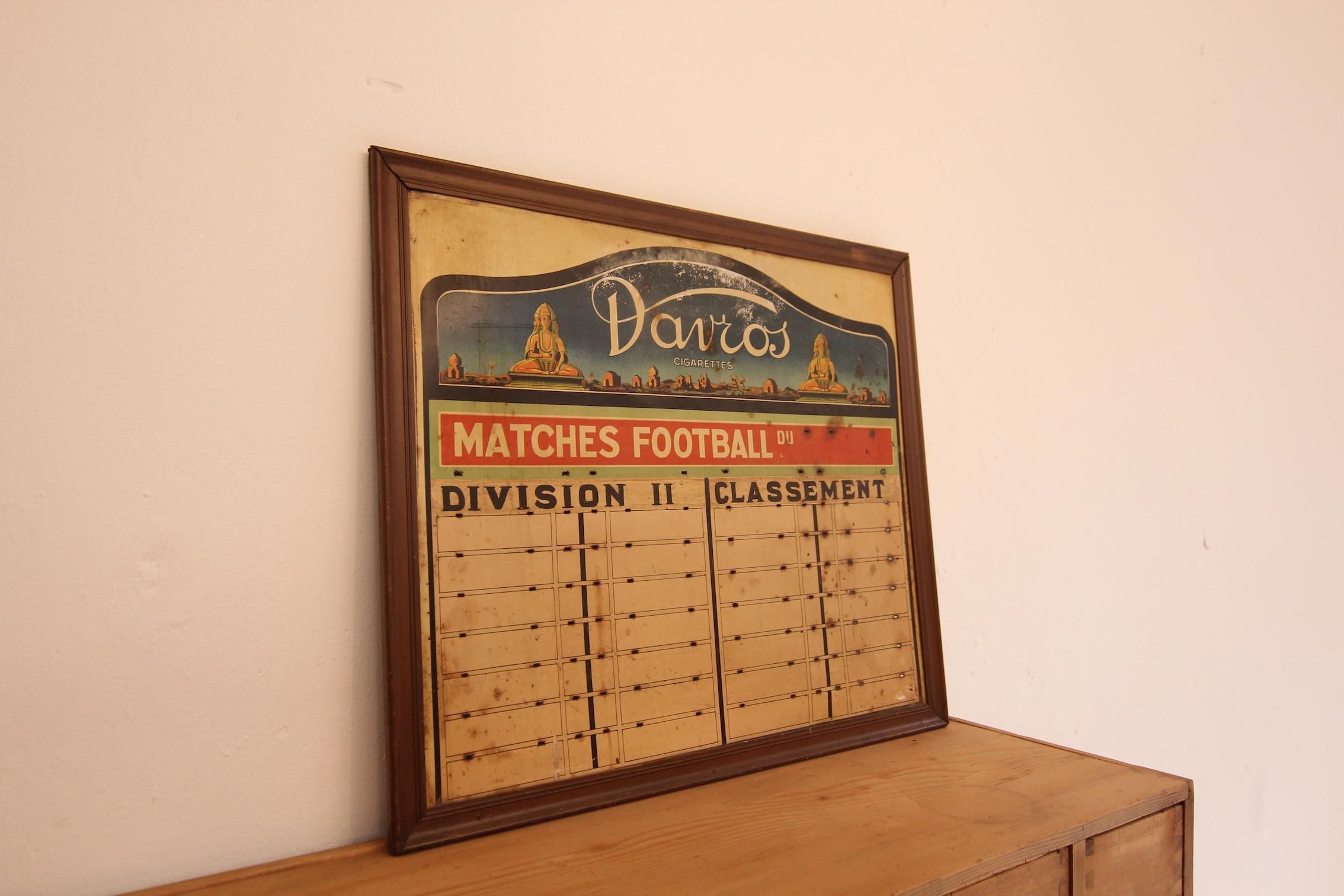 Davros Cigarettes Advertising Soccer Matches Schedule Sign, 1920´s-1950´s In Fair Condition For Sale In Dusseldorf, DE