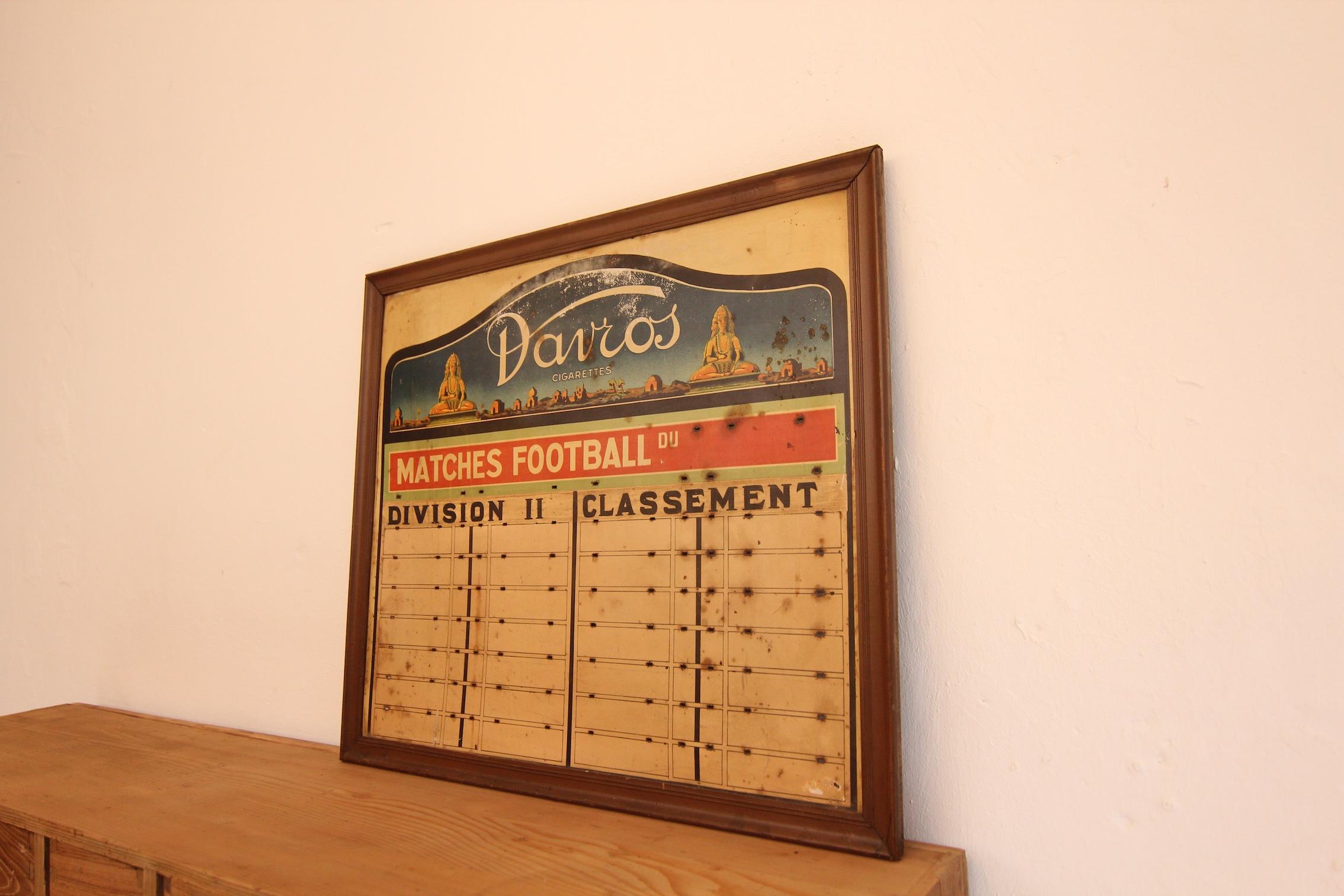 20th Century Davros Cigarettes Advertising Soccer Matches Schedule Sign, 1920´s-1950´s For Sale