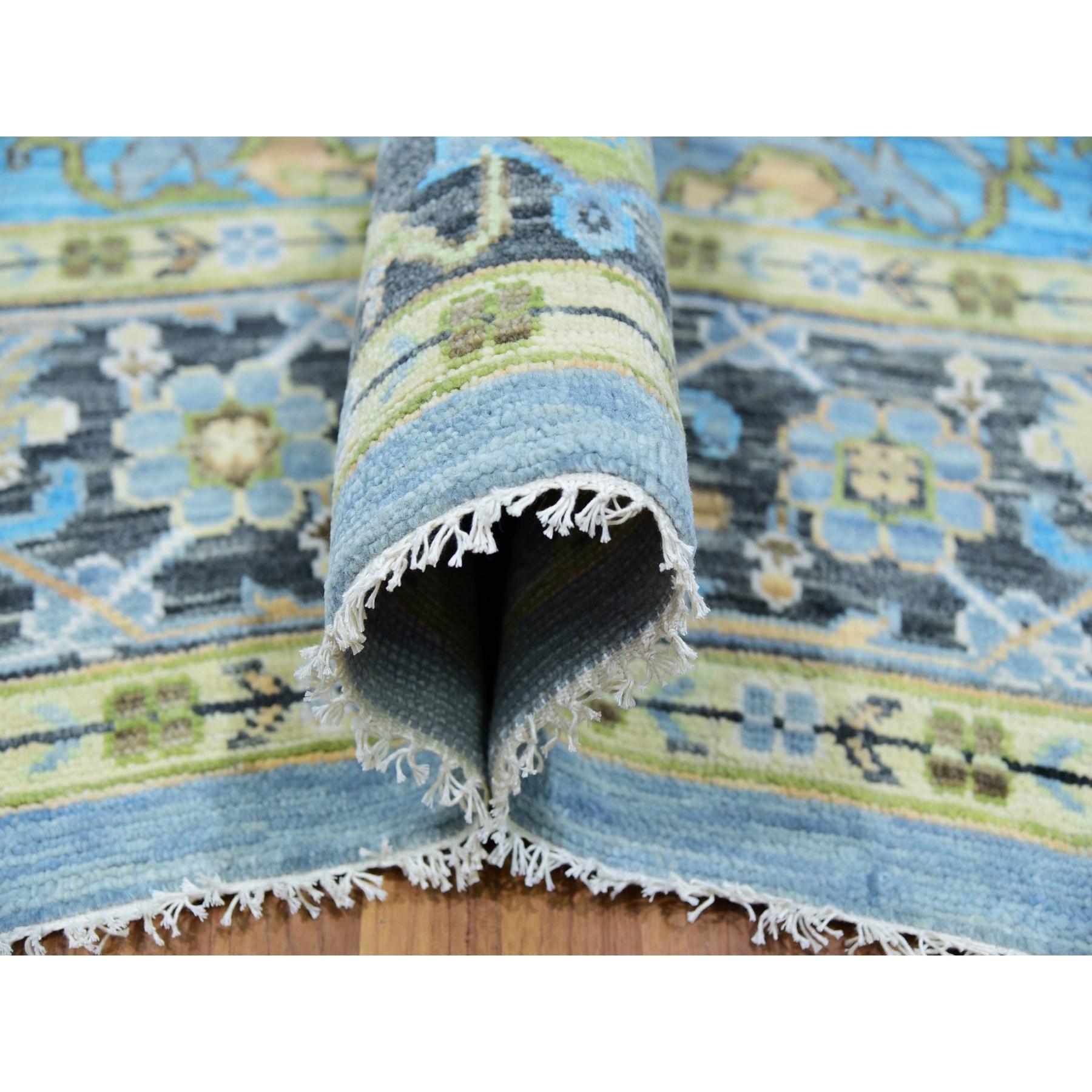 Tapis oriental noué à la main, bleu Dawn Heriz Fabuloso, motif médaillon 10'2