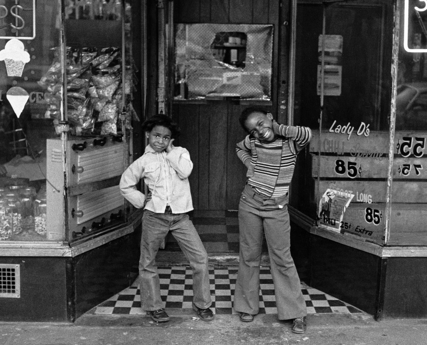 Dawoud Bey Two Girls at Lady D’s Harlem 1976 (Dawoud Bey Harlem) 1