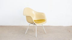 DAX Armchair by Charles and Ray Eames, vintage edition by Vitra