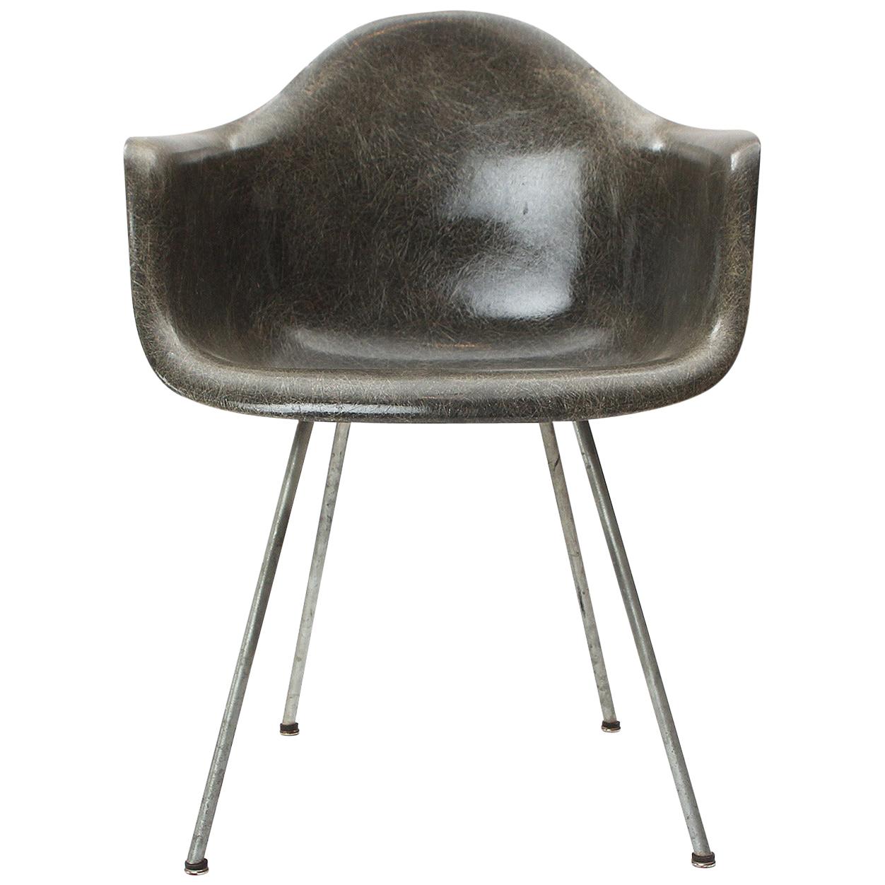 DAX Armchair by Charles & Ray Eames For Sale