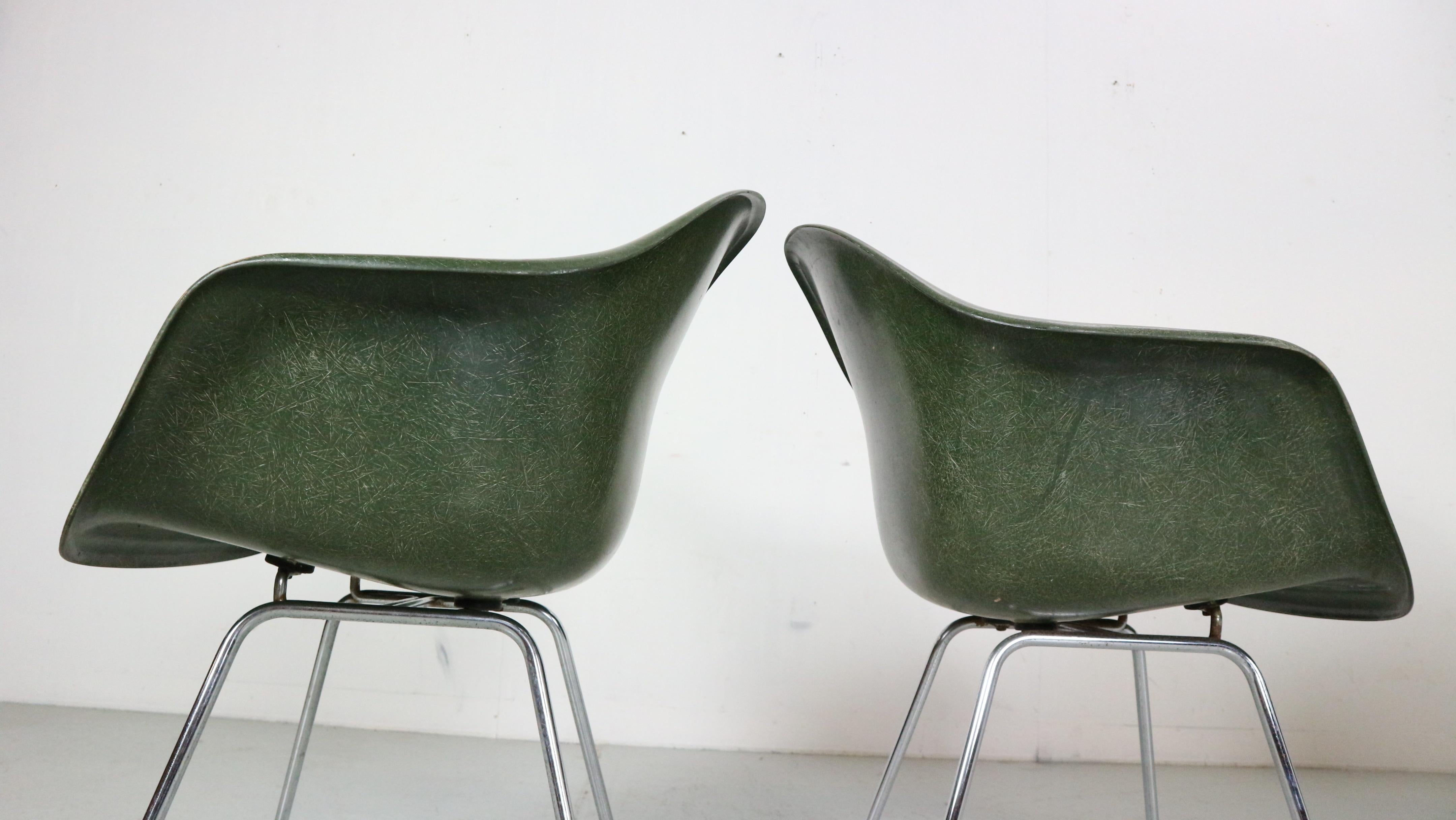 Satz von 4 Esszimmerstühlen „DAX“ von Charles & Ray Eames für Herman Miller, 1950er Jahre 5