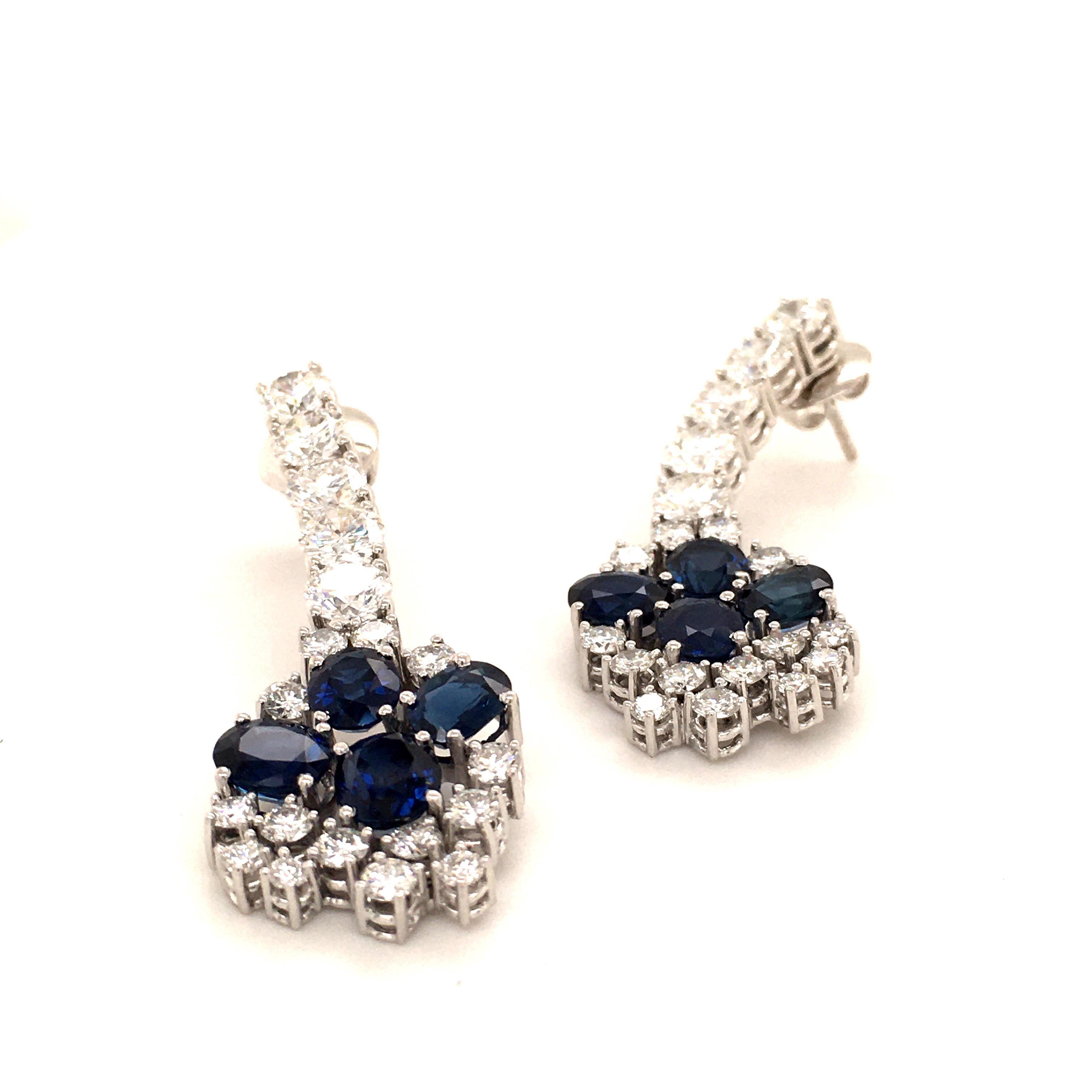 Oval Cut Day and Night Earstuds with Sapphires and Diamonds in 18 Karat White Gold For Sale