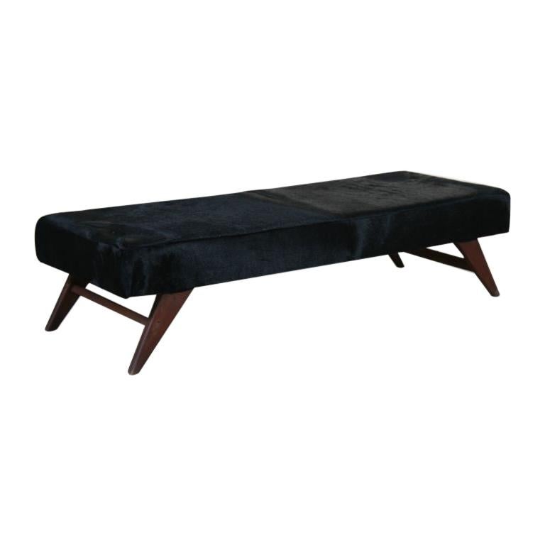 "Day bed" by Pierre Jeanneret '1896-1967' For Sale