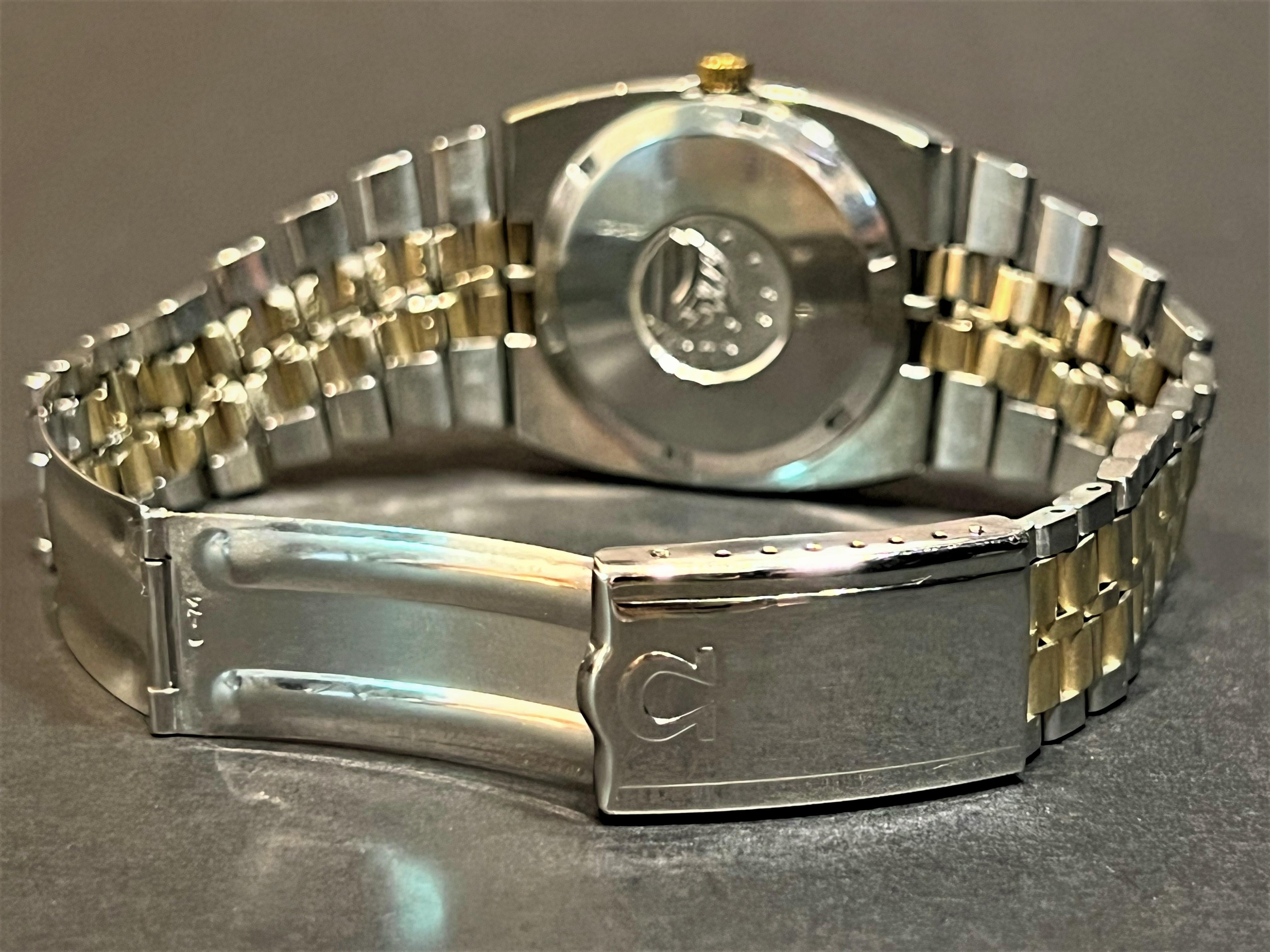 Day-Date Omega Constellation Chronometer Wristwatch In Good Condition For Sale In Bradford, Ontario
