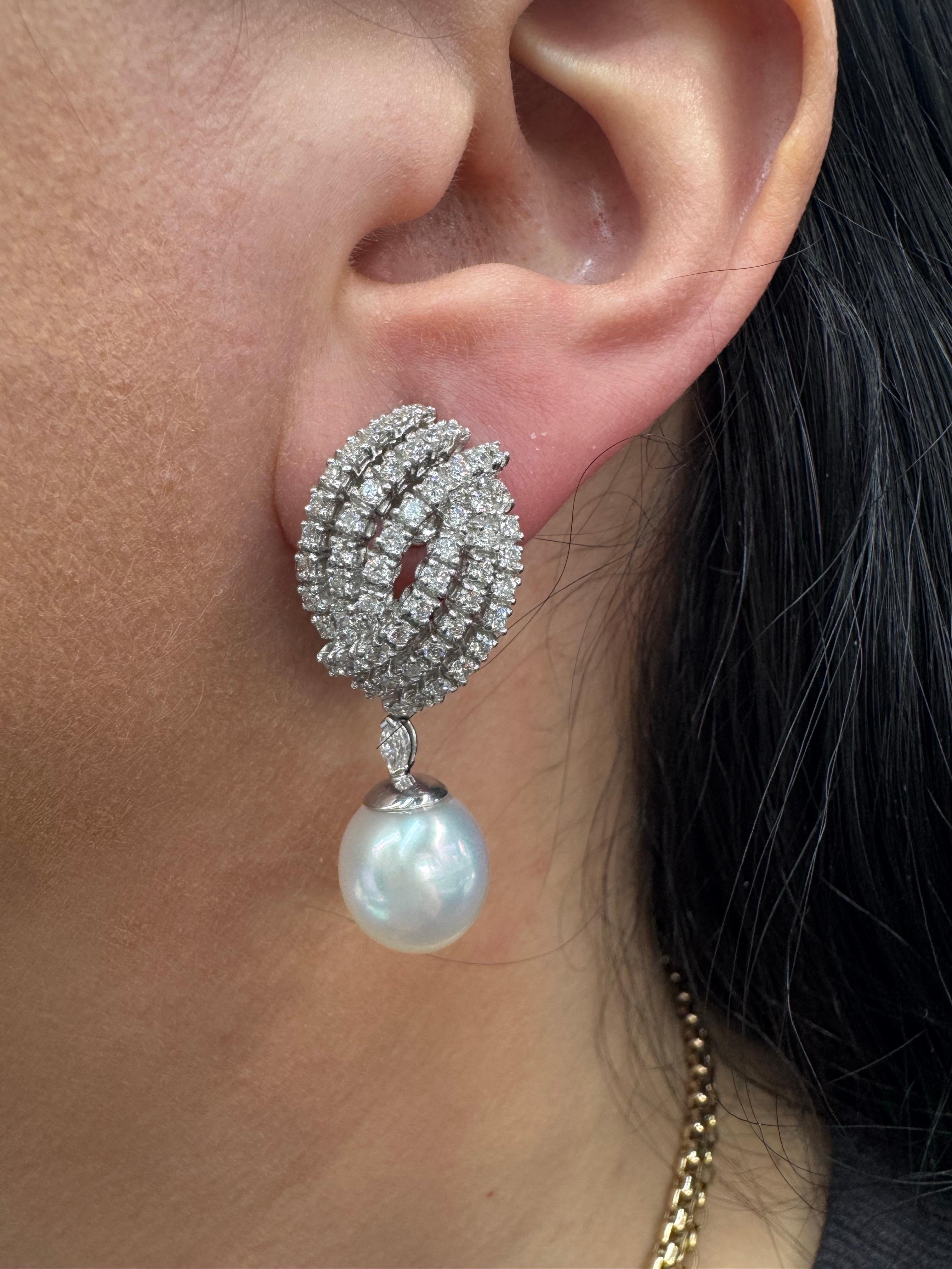 Giorno e notte Orecchini con perle dei mari del sud e diamanti 2,61 CTS in oro bianco 18KT 12 MM in vendita 3