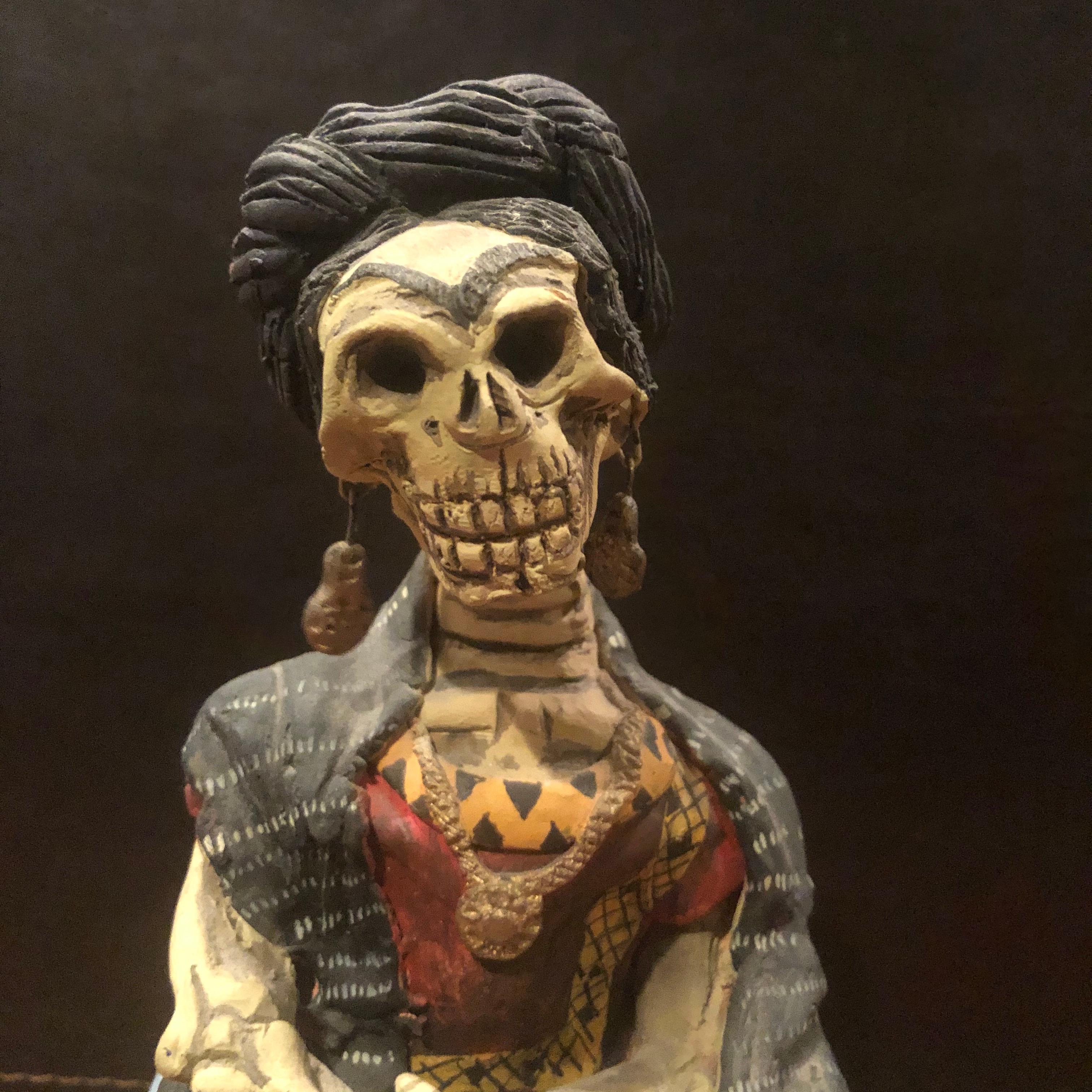 Sculpture de trois pièces « Day of the Dead » de Kahlo & Rivera par Demetrio Aguliar en vente 3