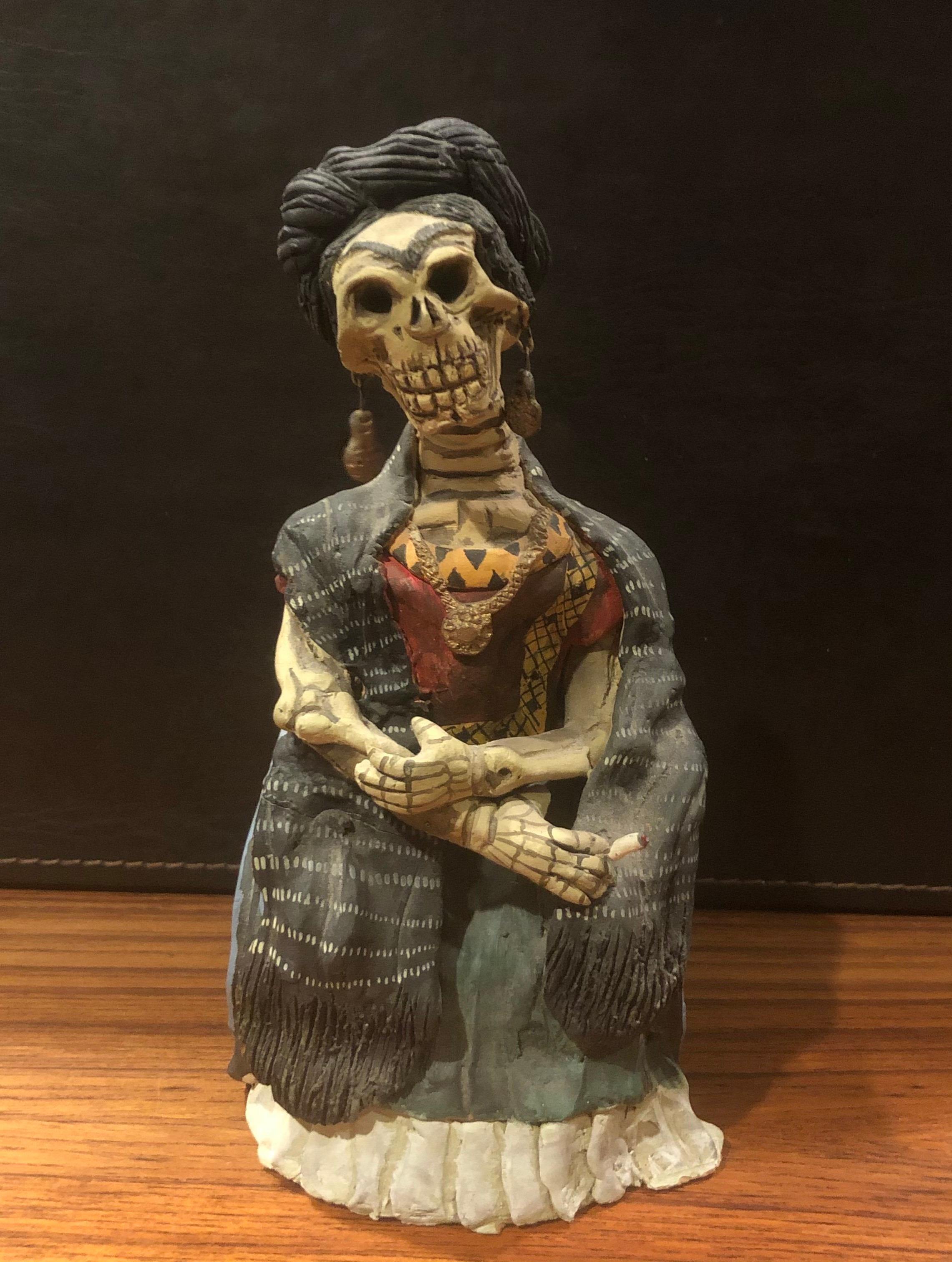 Peinture Sculpture de trois pièces « Day of the Dead » de Kahlo & Rivera par Demetrio Aguliar en vente