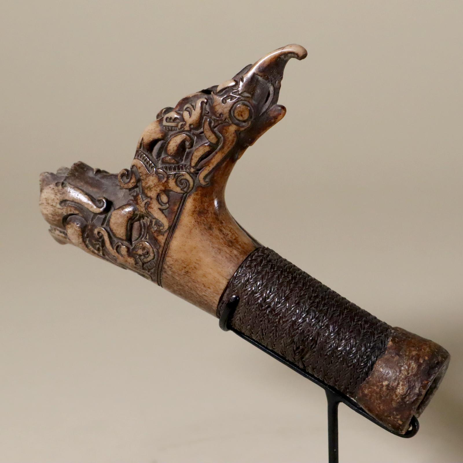 Hand-Carved Dayak 'or Dyak' Warrior Sword Handle Borneo Indonesian Tribal Art Ex Schoffel